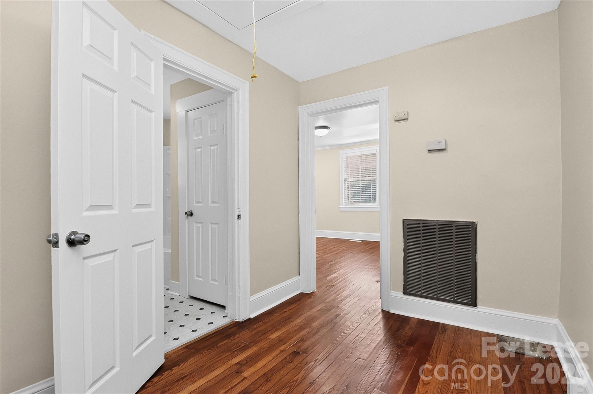 305 Lander Street Property Photo 19