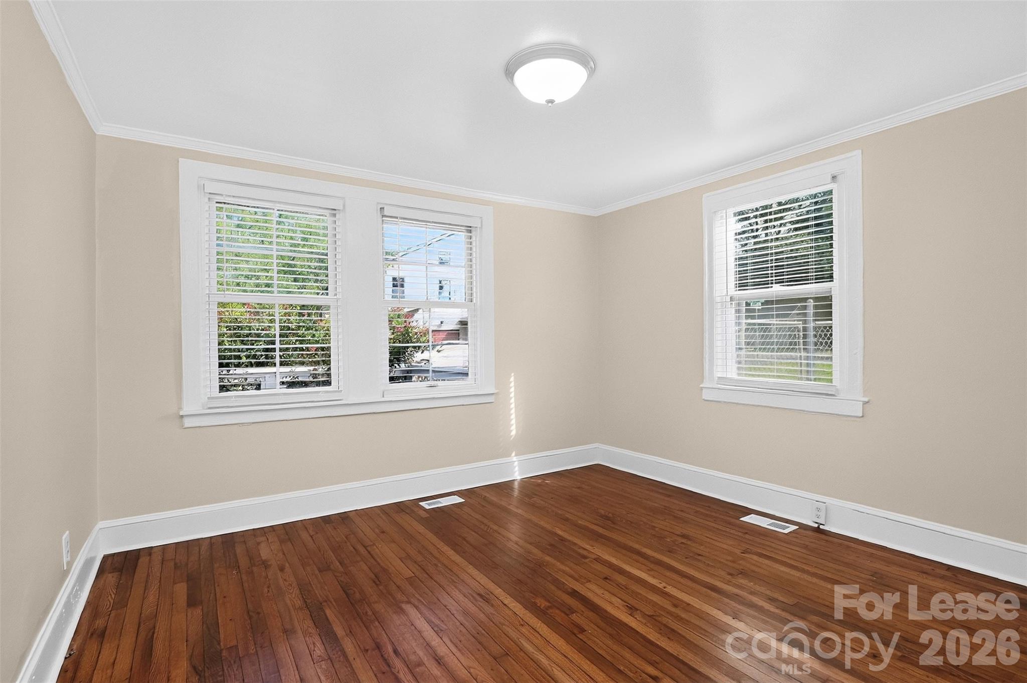 305 Lander Street Property Photo 21