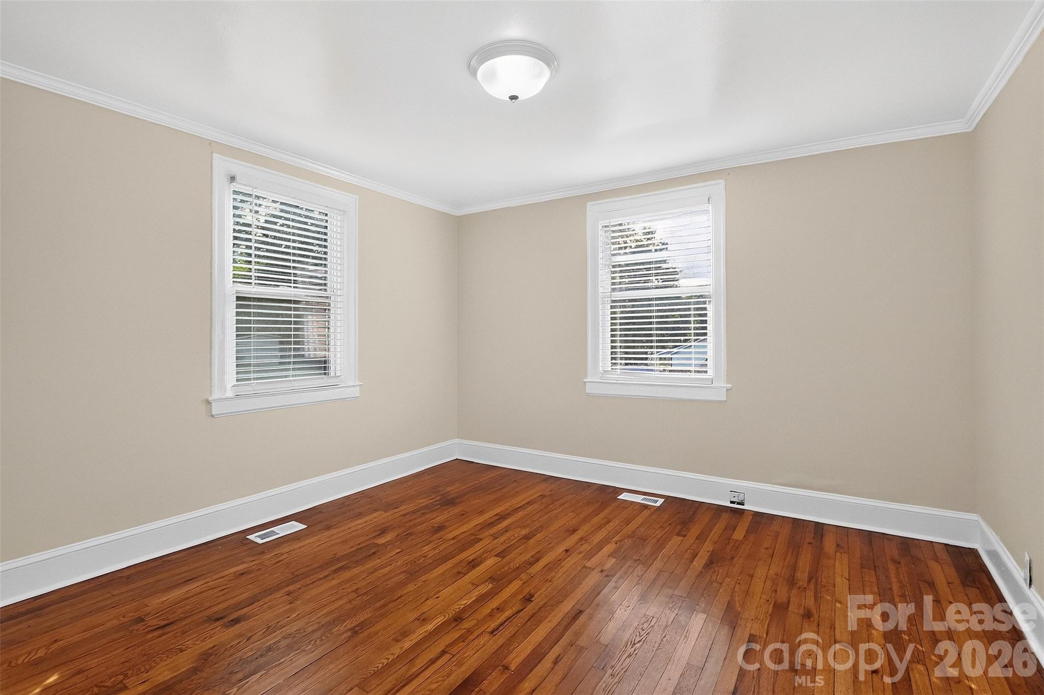 305 Lander Street Property Photo 25