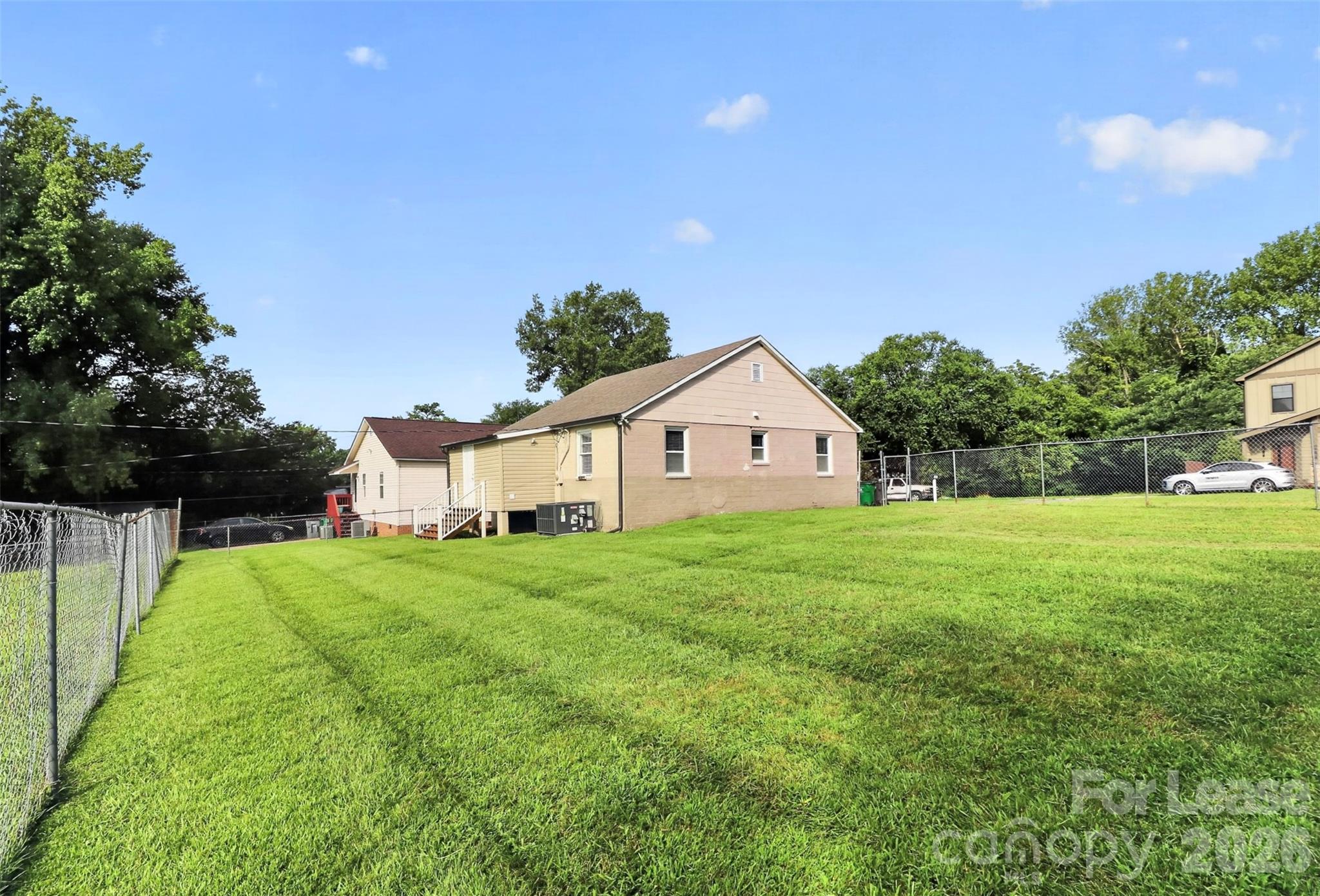 305 Lander Street Property Photo 28