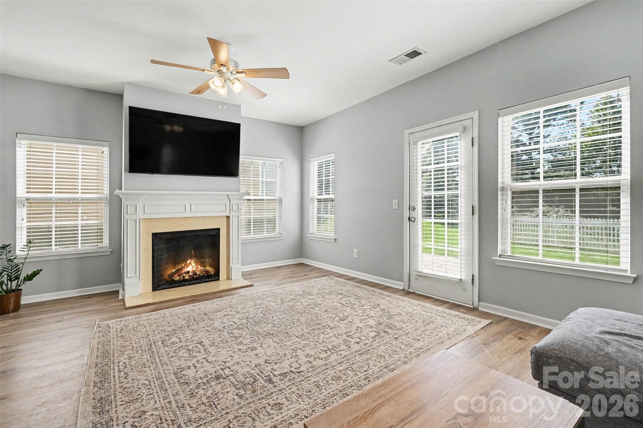 2259 Crosscut Drive Property Photo 4