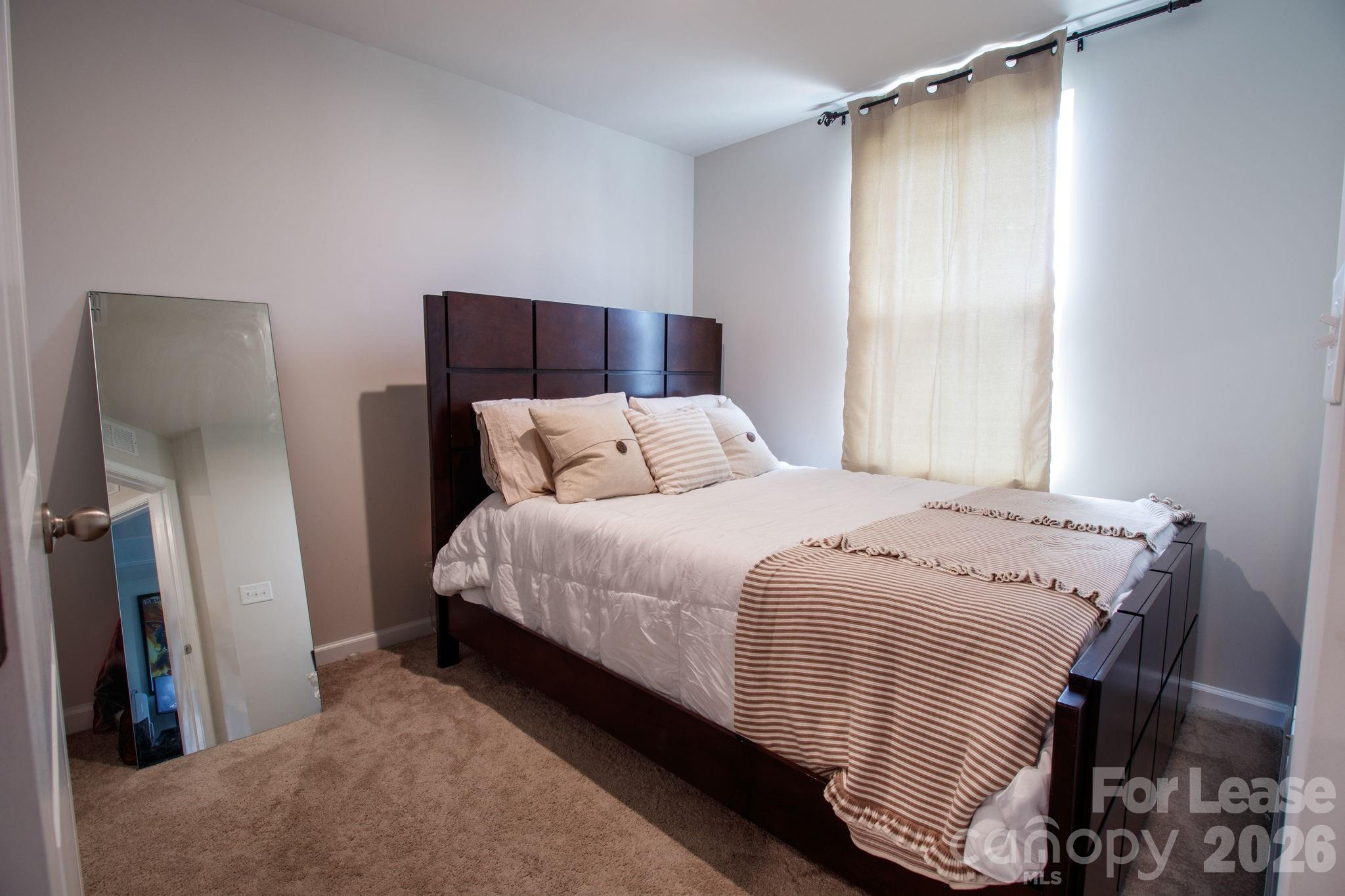 2417 Fathom Way Property Photo 9