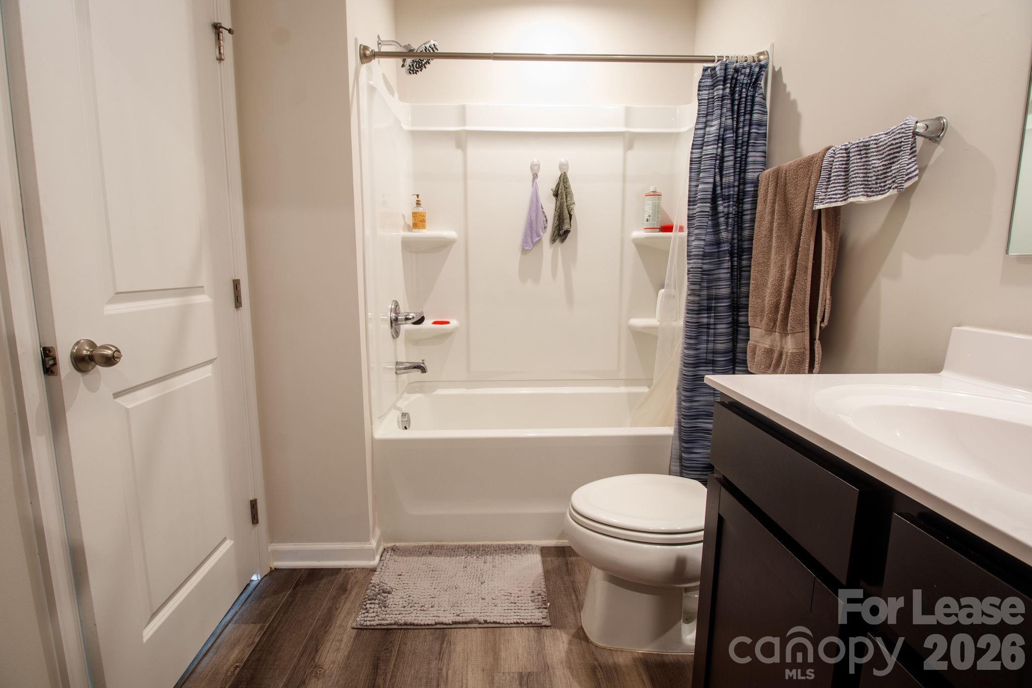 2417 Fathom Way Property Photo 12