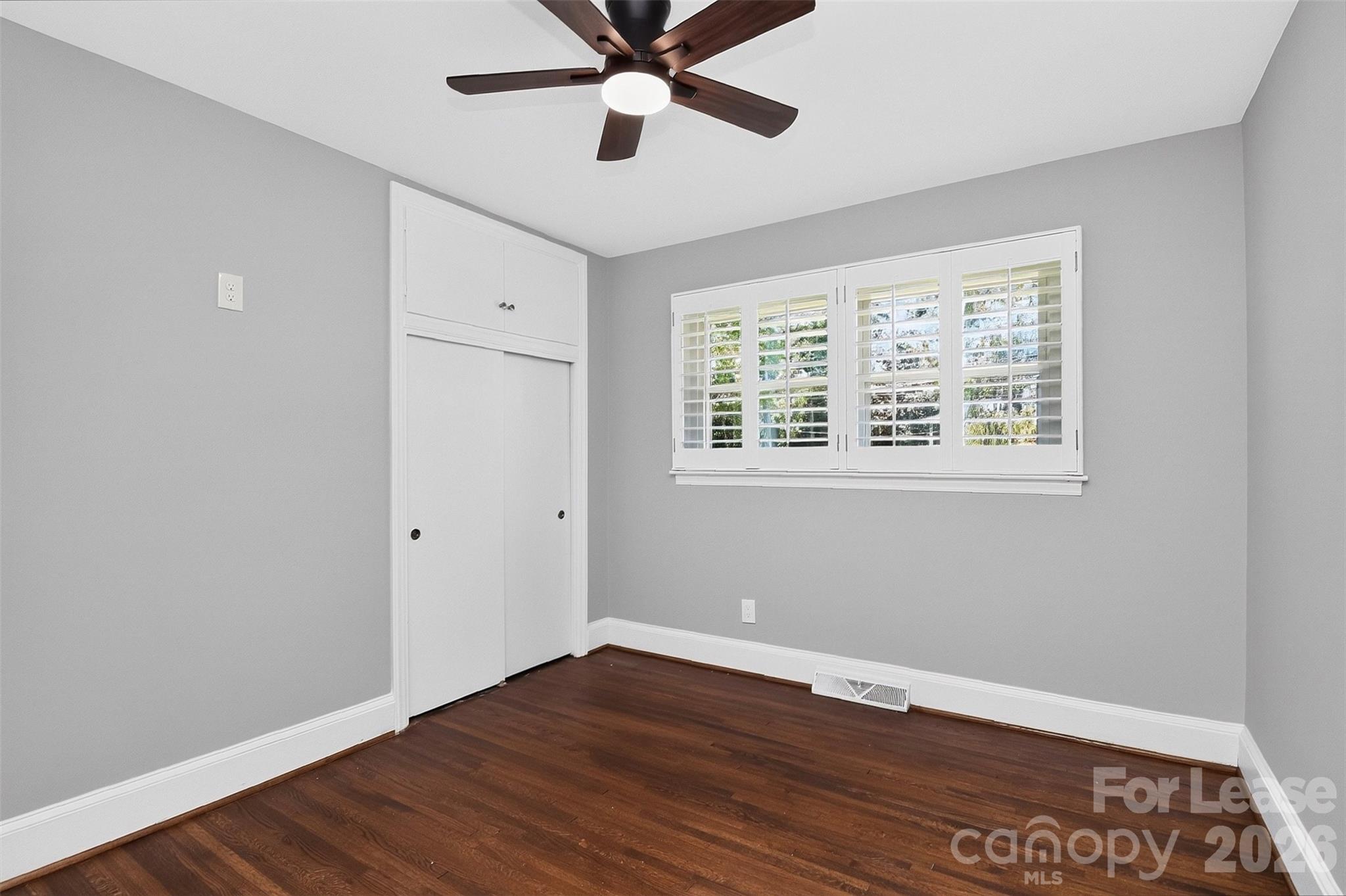 4920 Raymond Place Property Photo 10