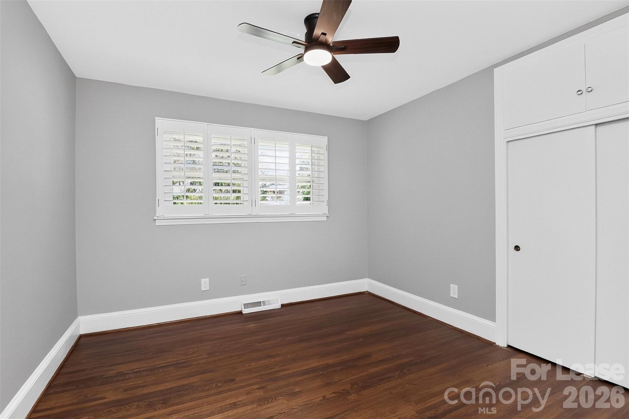 4920 Raymond Place Property Photo 11