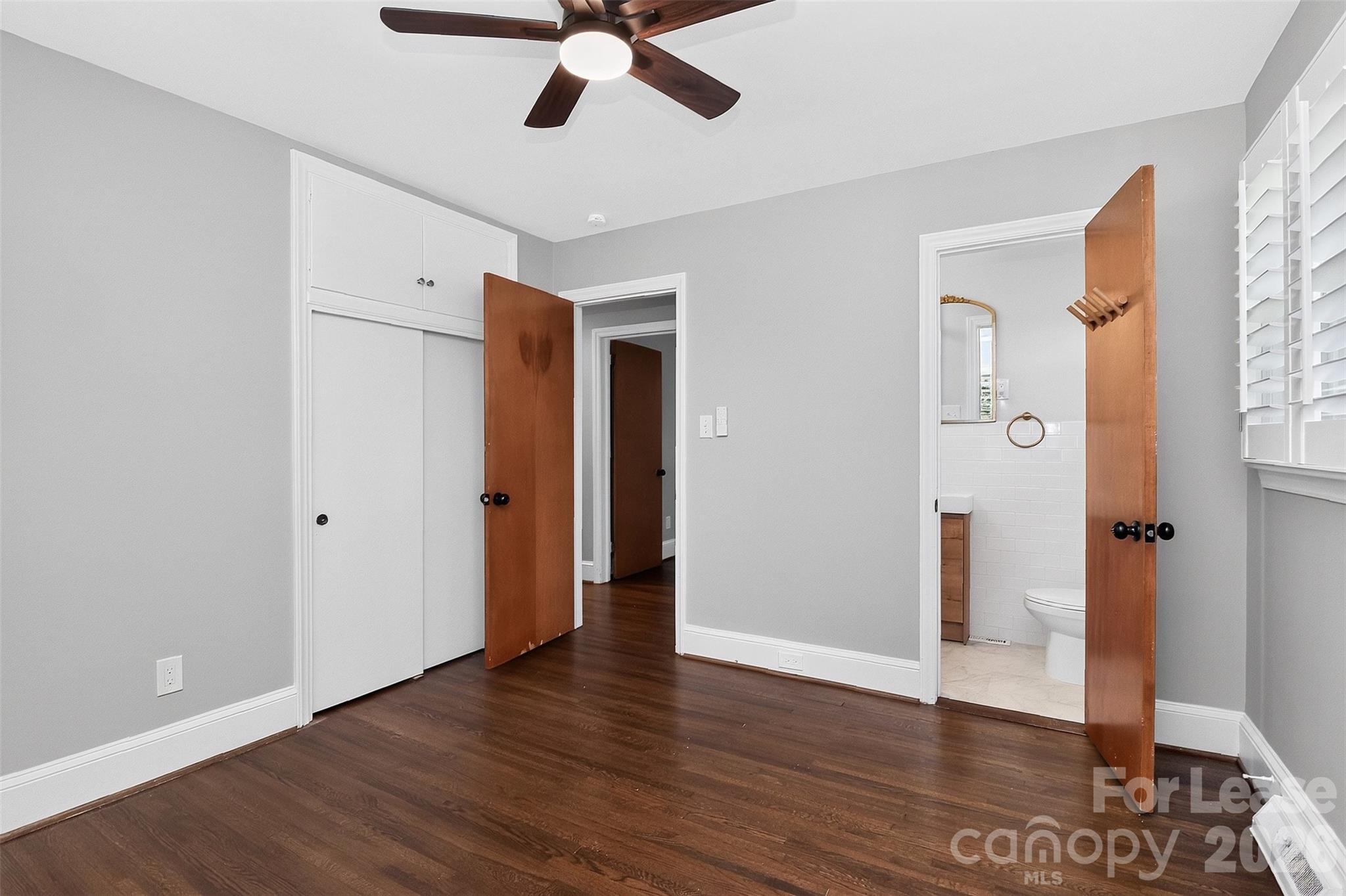 4920 Raymond Place Property Photo 12