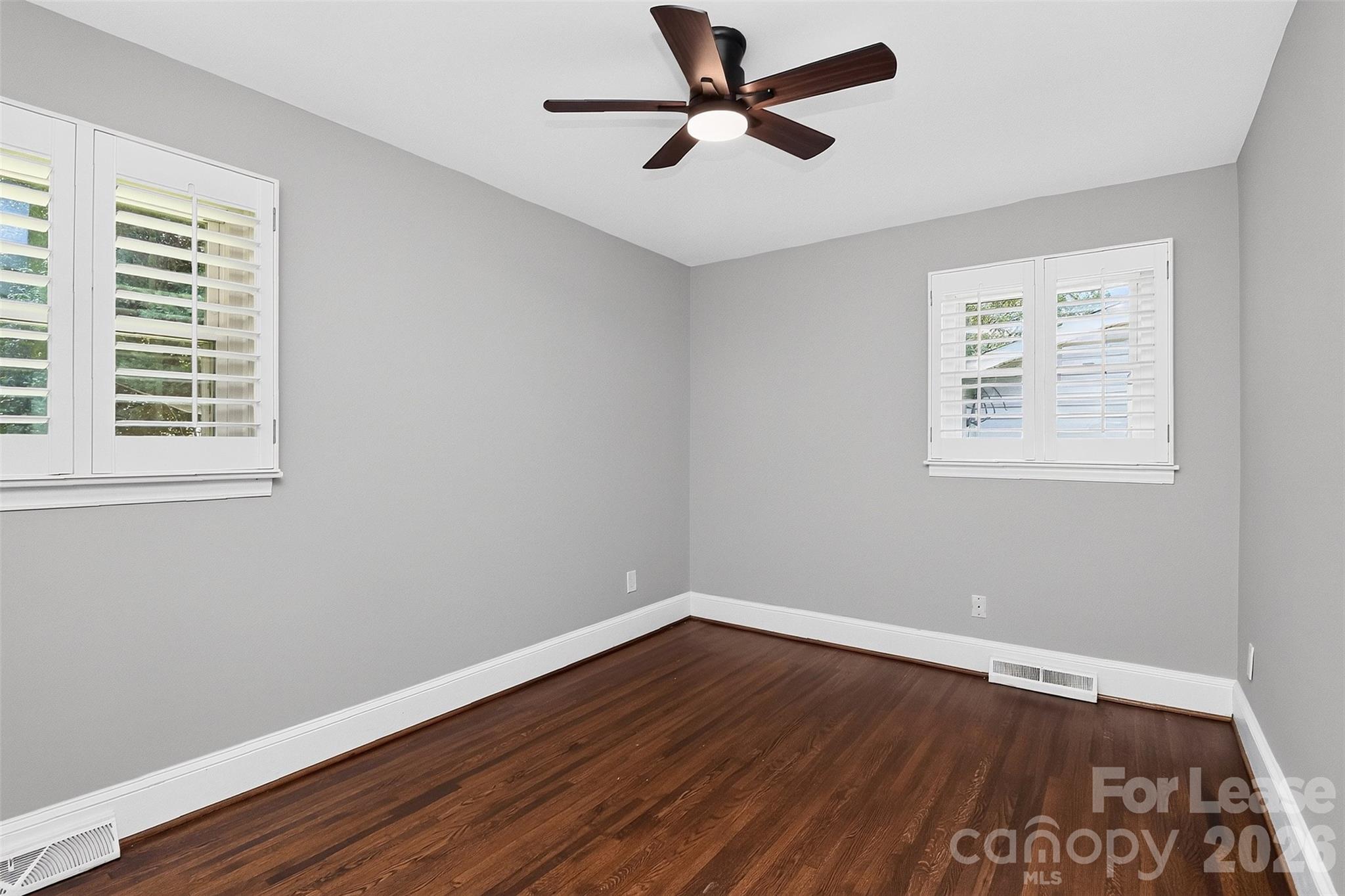 4920 Raymond Place Property Photo 14
