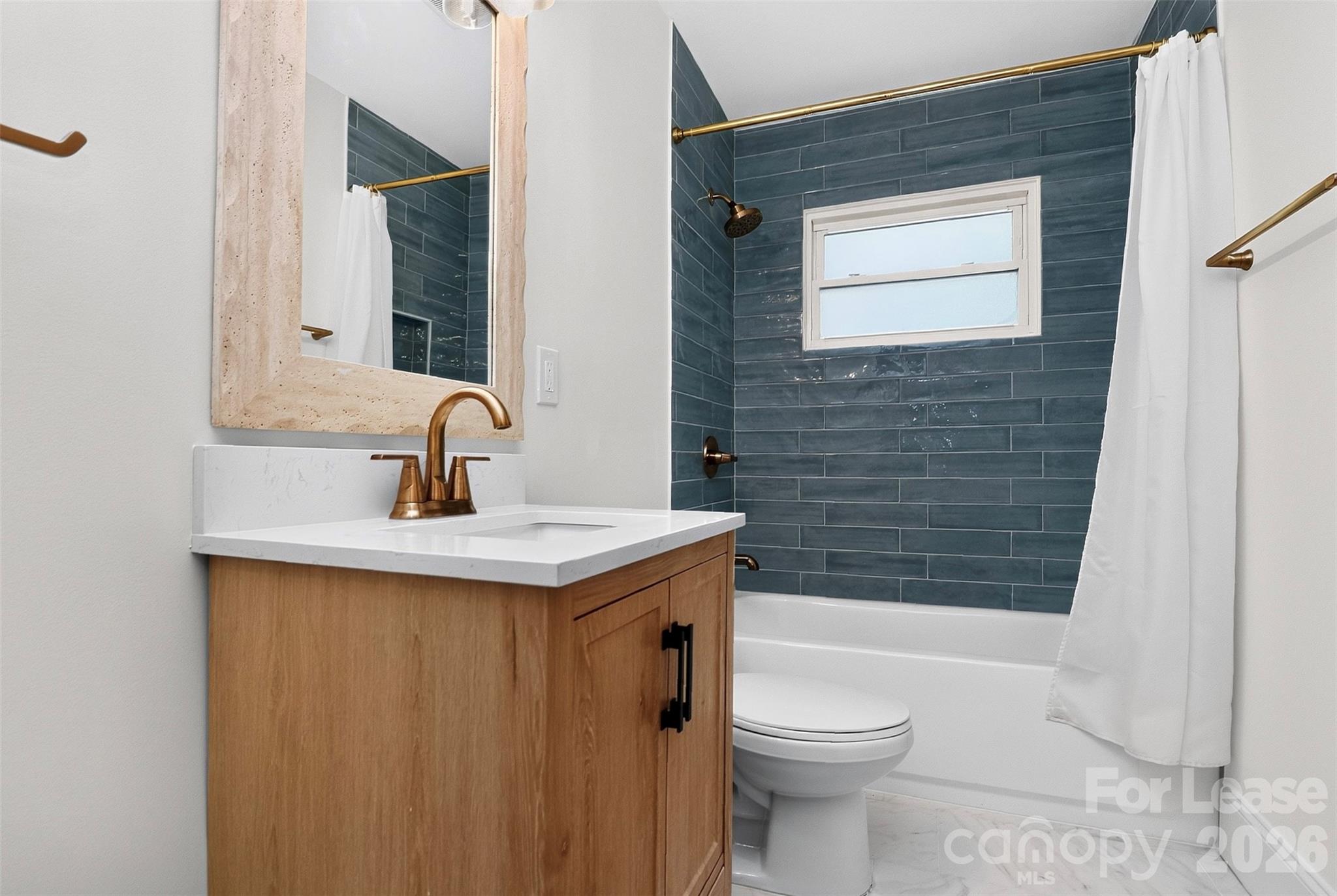 4920 Raymond Place Property Photo 15
