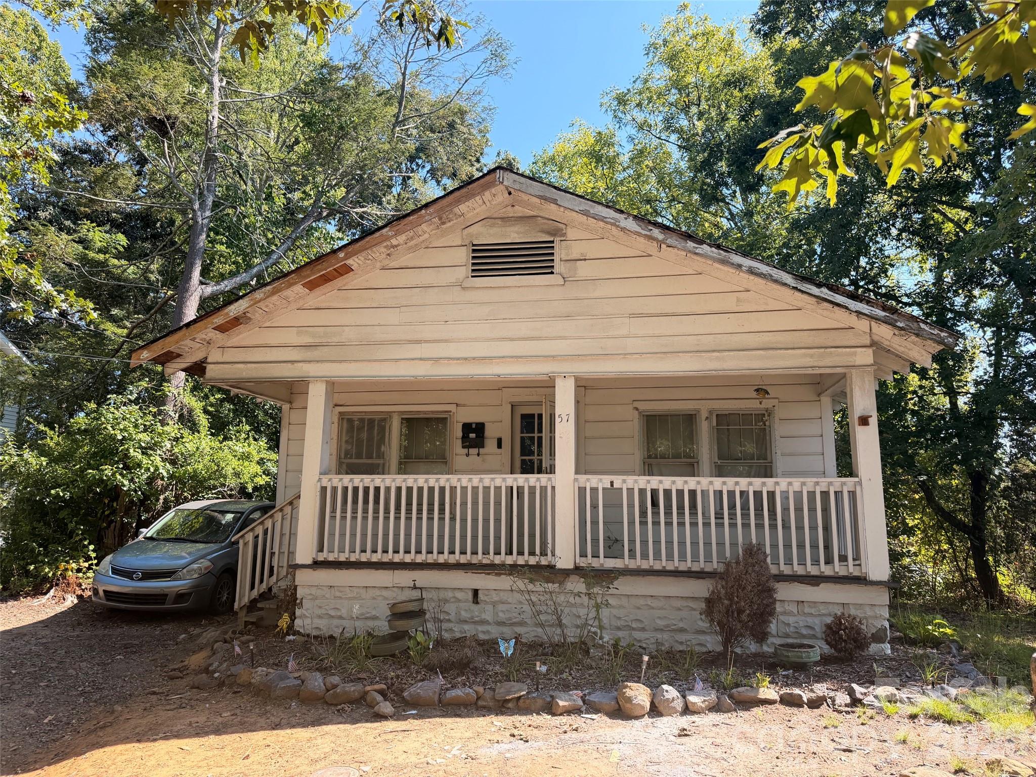 57 Mardell Circle Property Photo 1