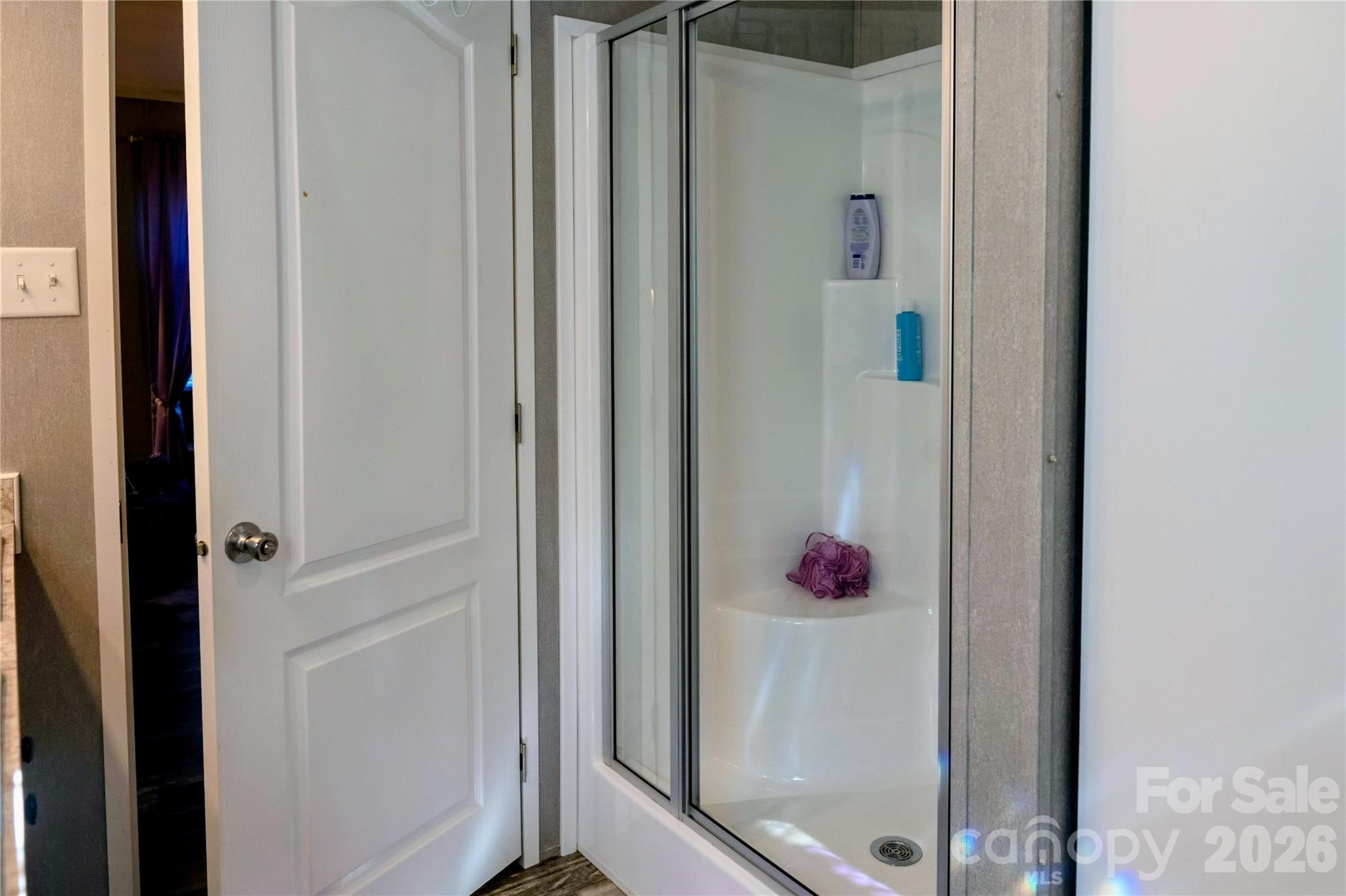30 & 32 W Skyland Circle Property Photo 14