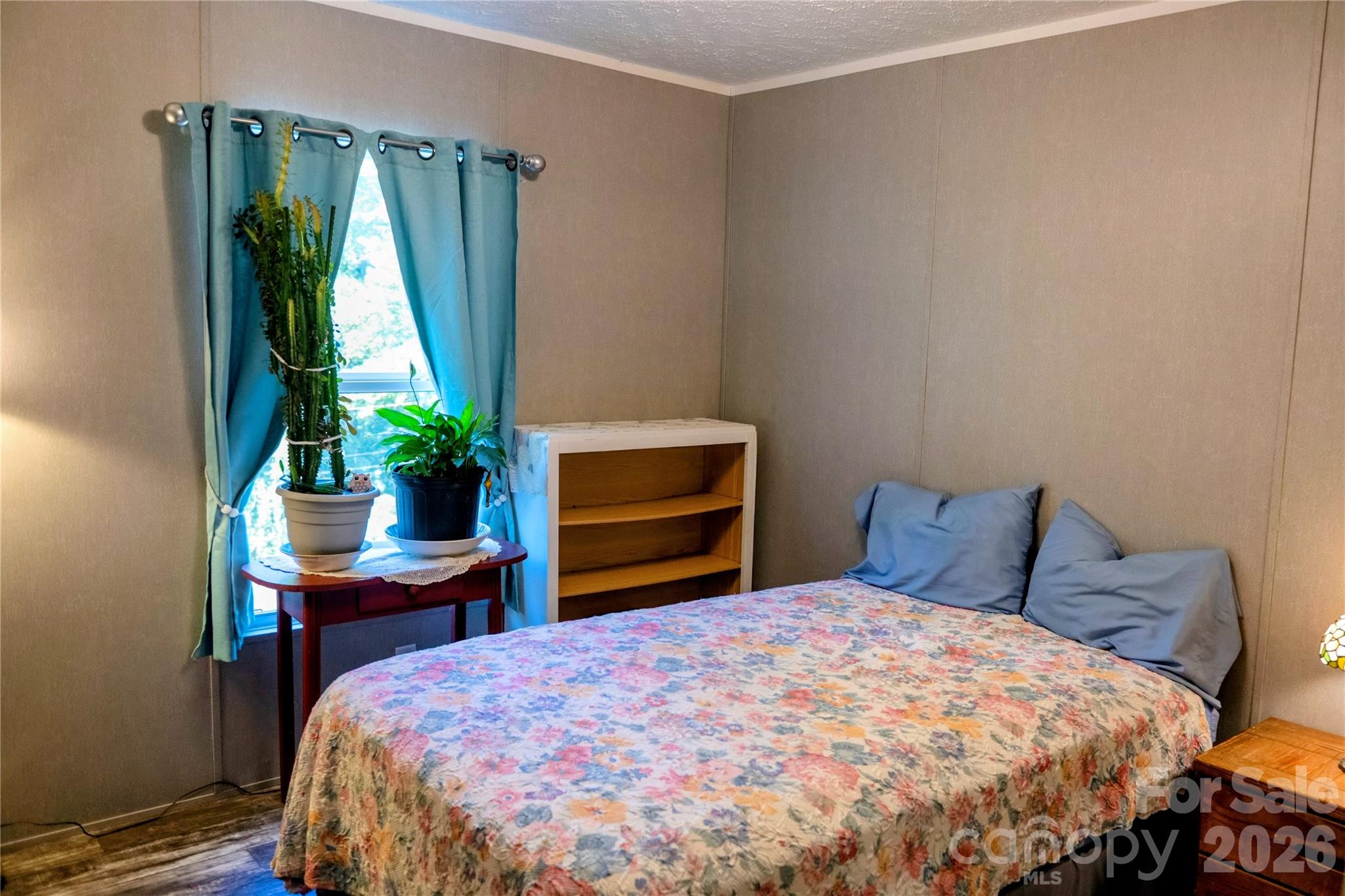 30 & 32 W Skyland Circle Property Photo 15