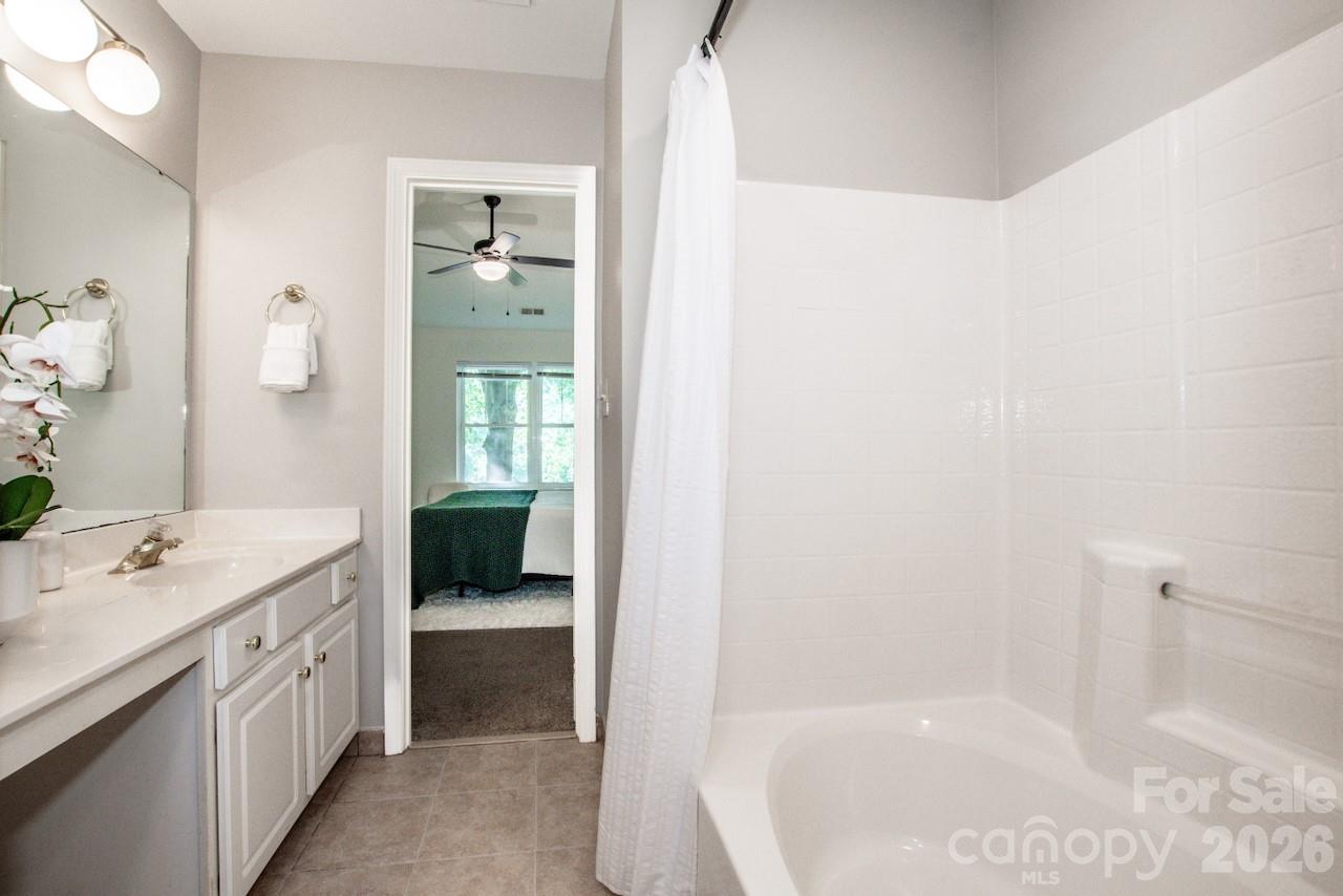 7605 Wynstone Ridge Circle Property Photo 17
