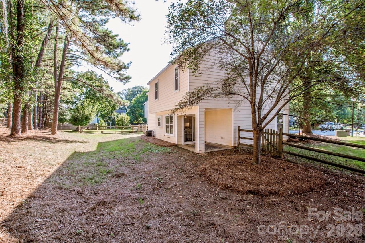 7605 Wynstone Ridge Circle Property Photo 28