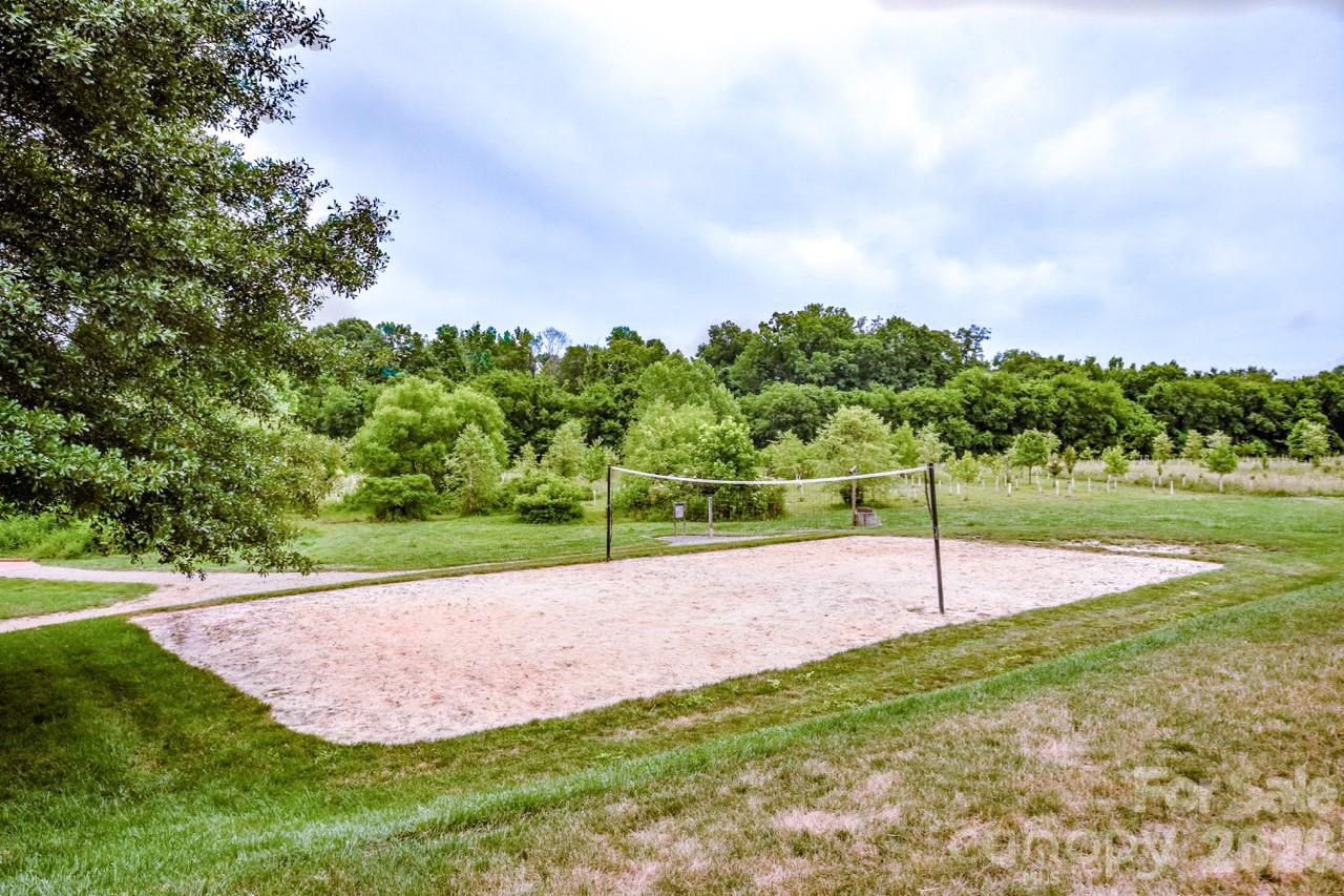 7605 Wynstone Ridge Circle Property Photo 32