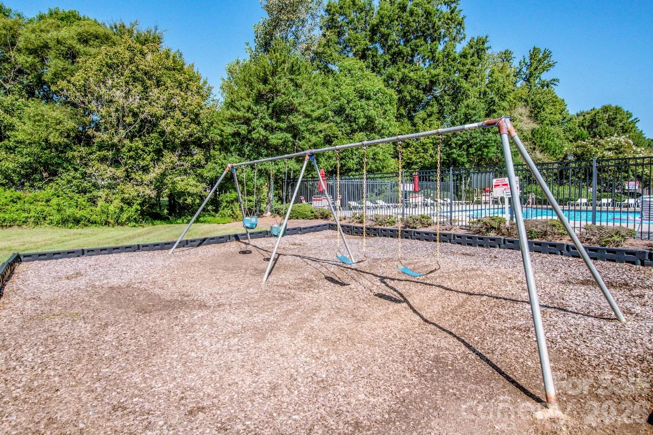 7605 Wynstone Ridge Circle Property Photo 34