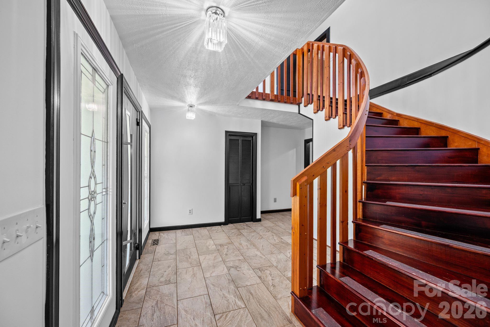 949 Dav Road Property Photo 10