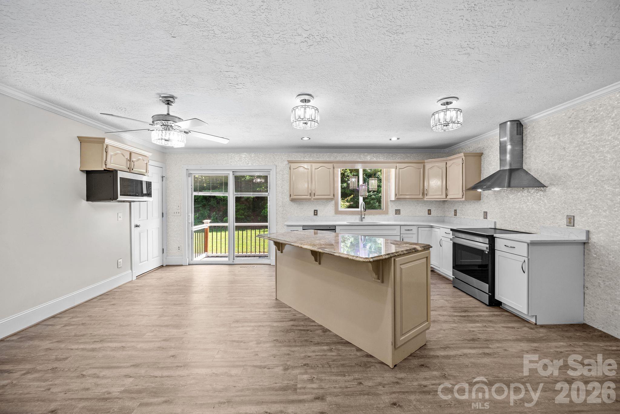 949 Dav Road Property Photo 14