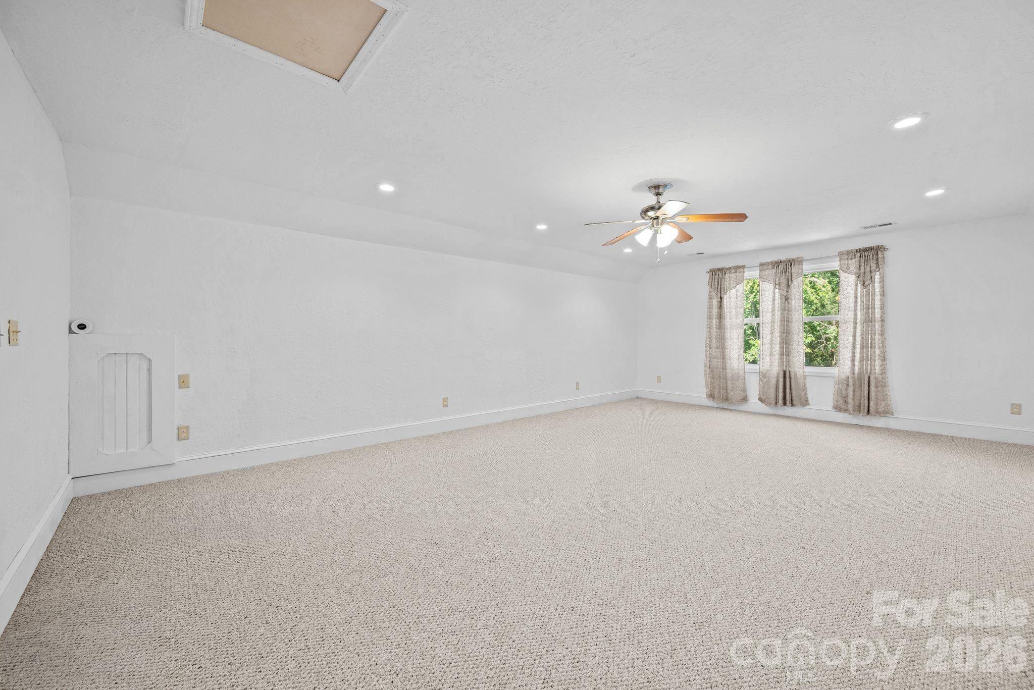 949 Dav Road Property Photo 22