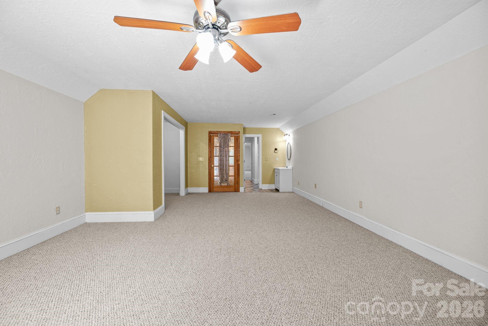 949 Dav Road Property Photo 29