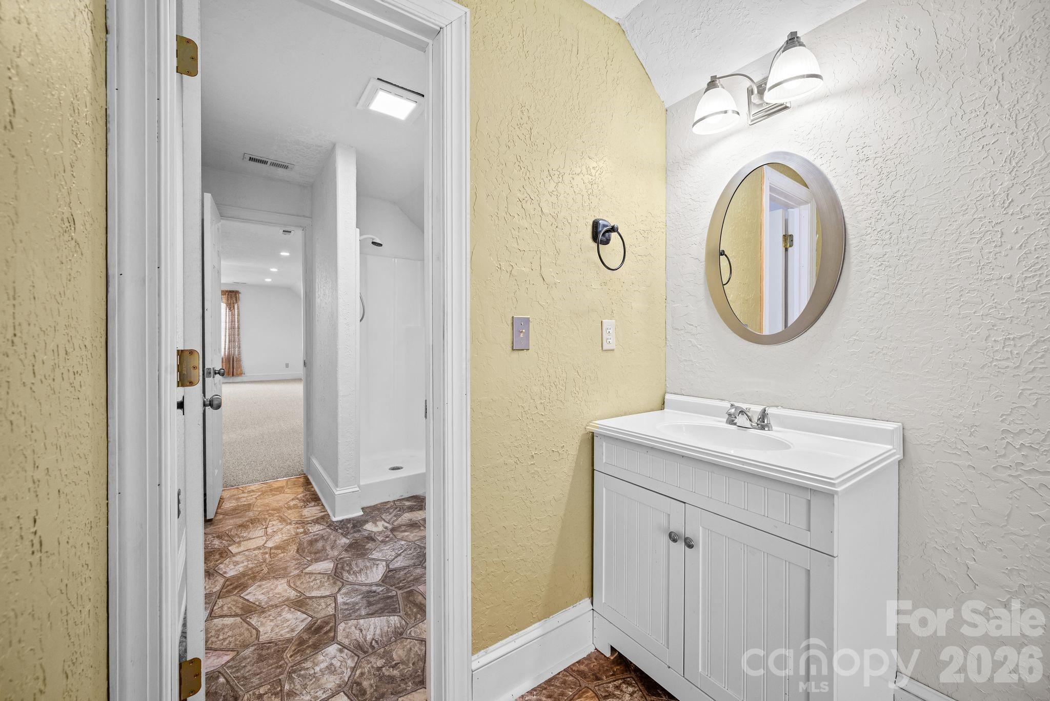 949 Dav Road Property Photo 30
