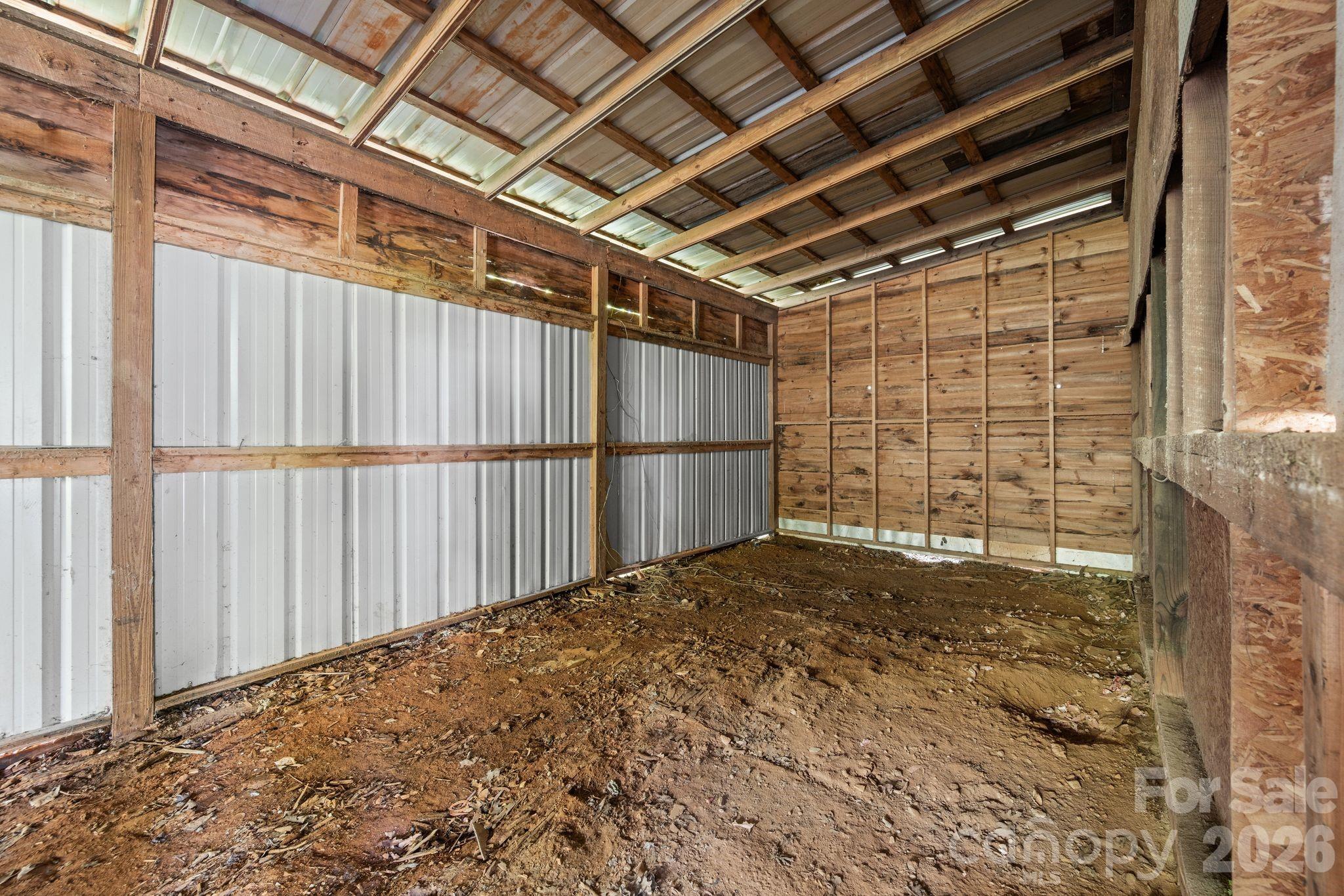 949 Dav Road Property Photo 41