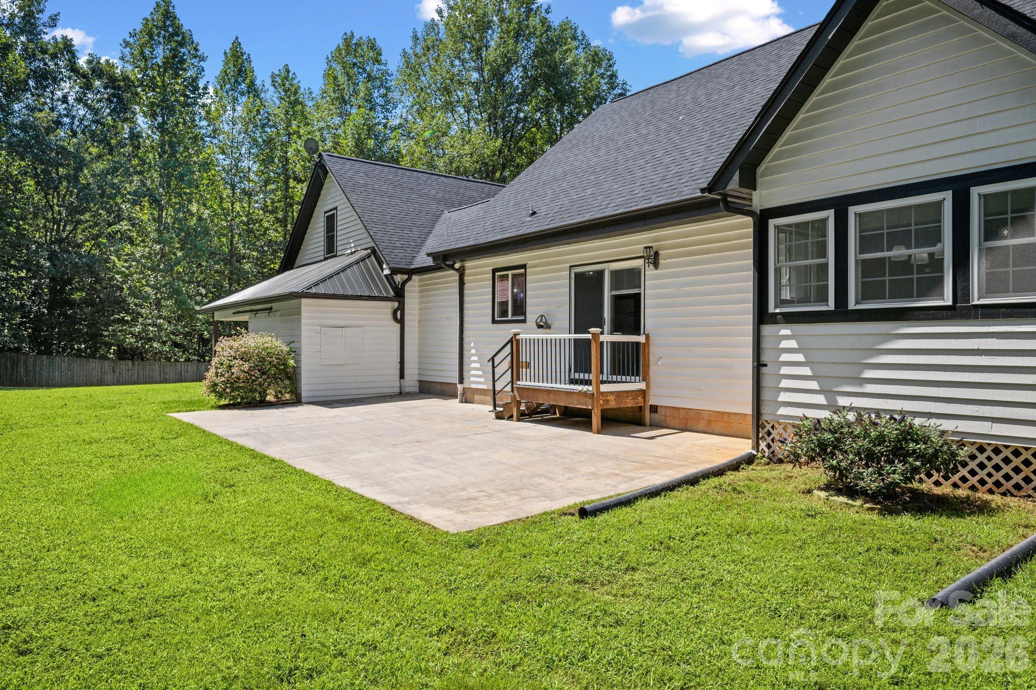 949 Dav Road Property Photo 45