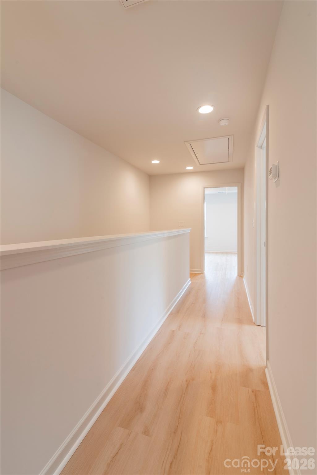 2719 Capitol Drive Property Photo 11