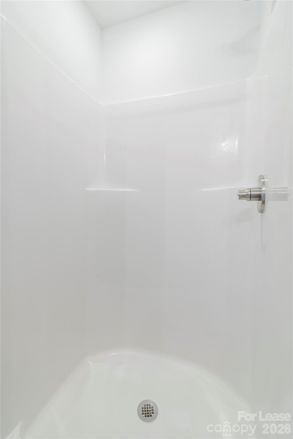 2719 Capitol Drive Property Photo 17