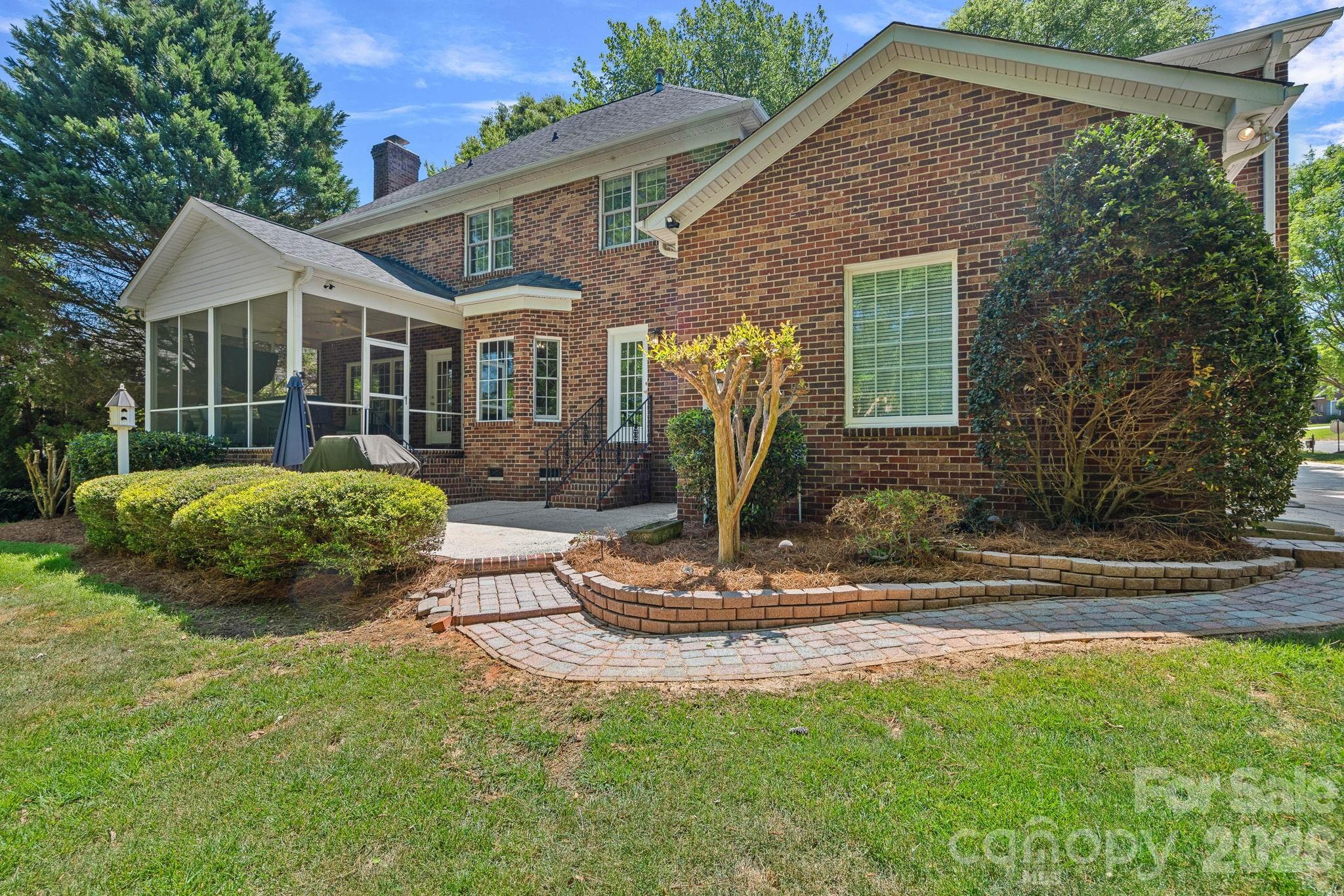 2401 Flagstick Drive Property Photo 37