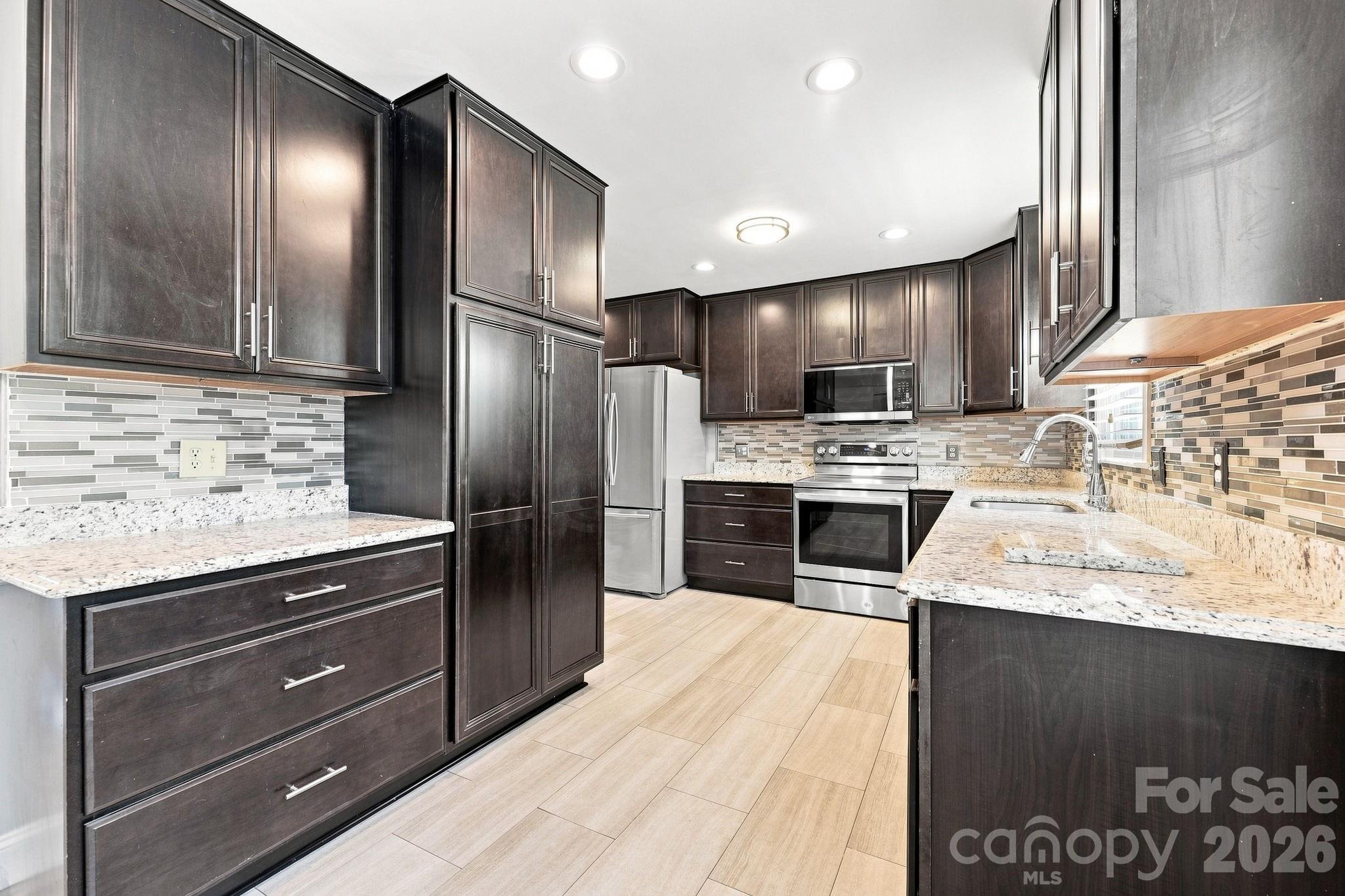 105 Peach Orchard Drive Property Photo 10