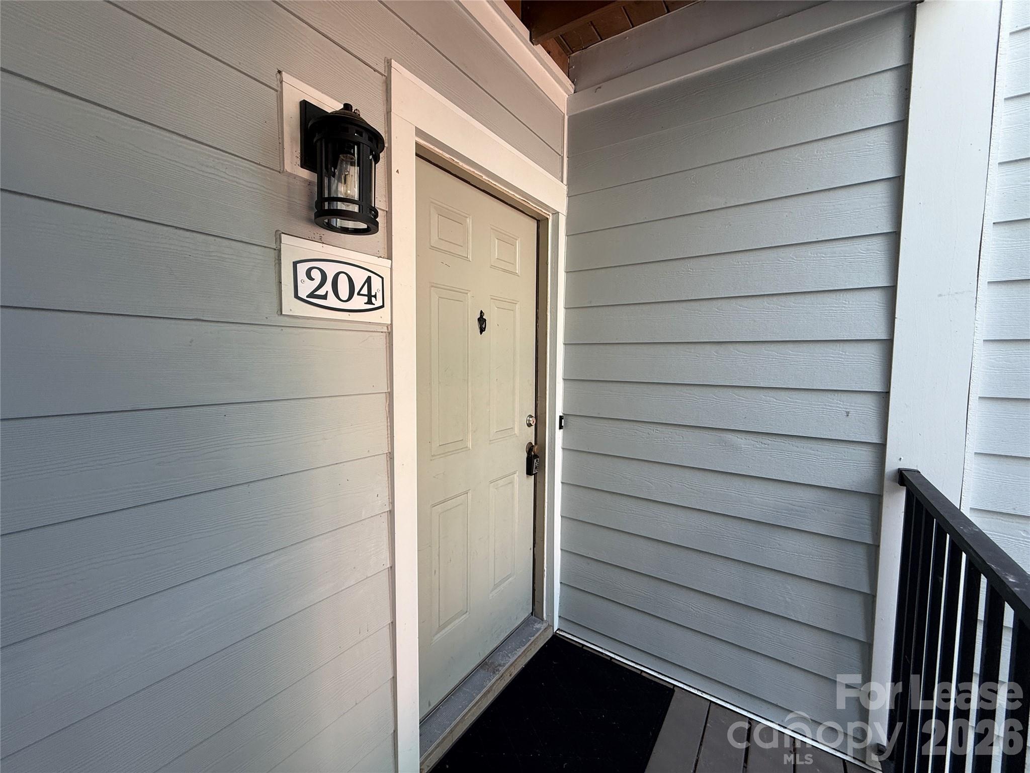 18809 Nautical Drive 204 Property Photo 2