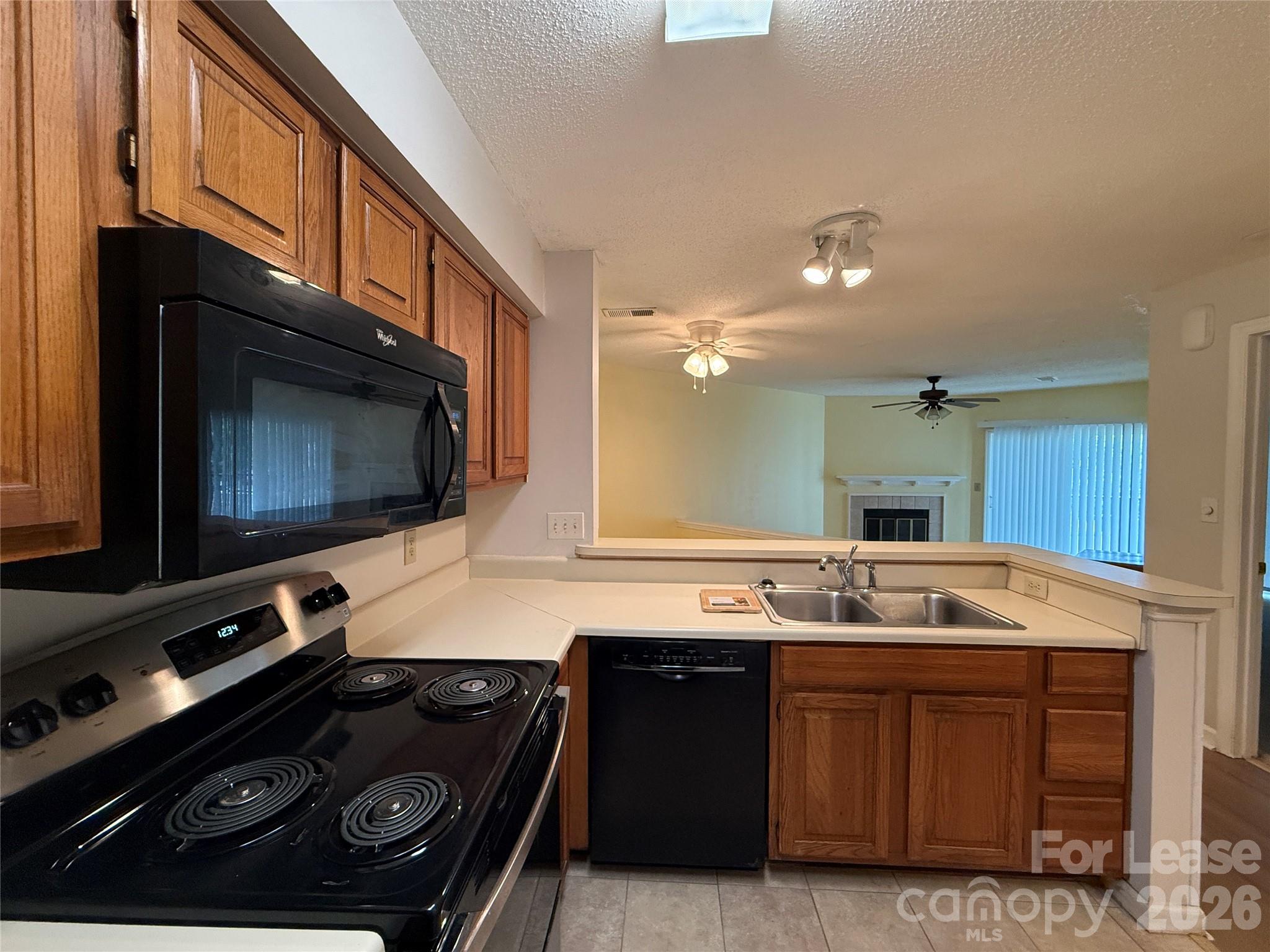 18809 Nautical Drive 204 Property Photo 4