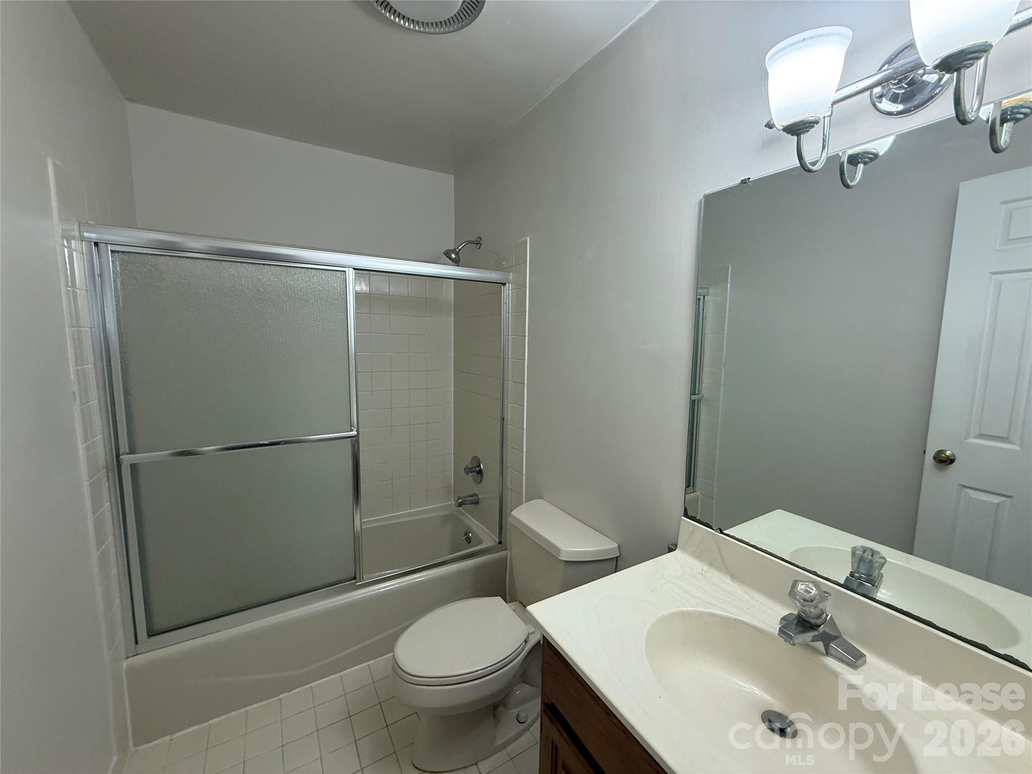 18809 Nautical Drive 204 Property Photo 16