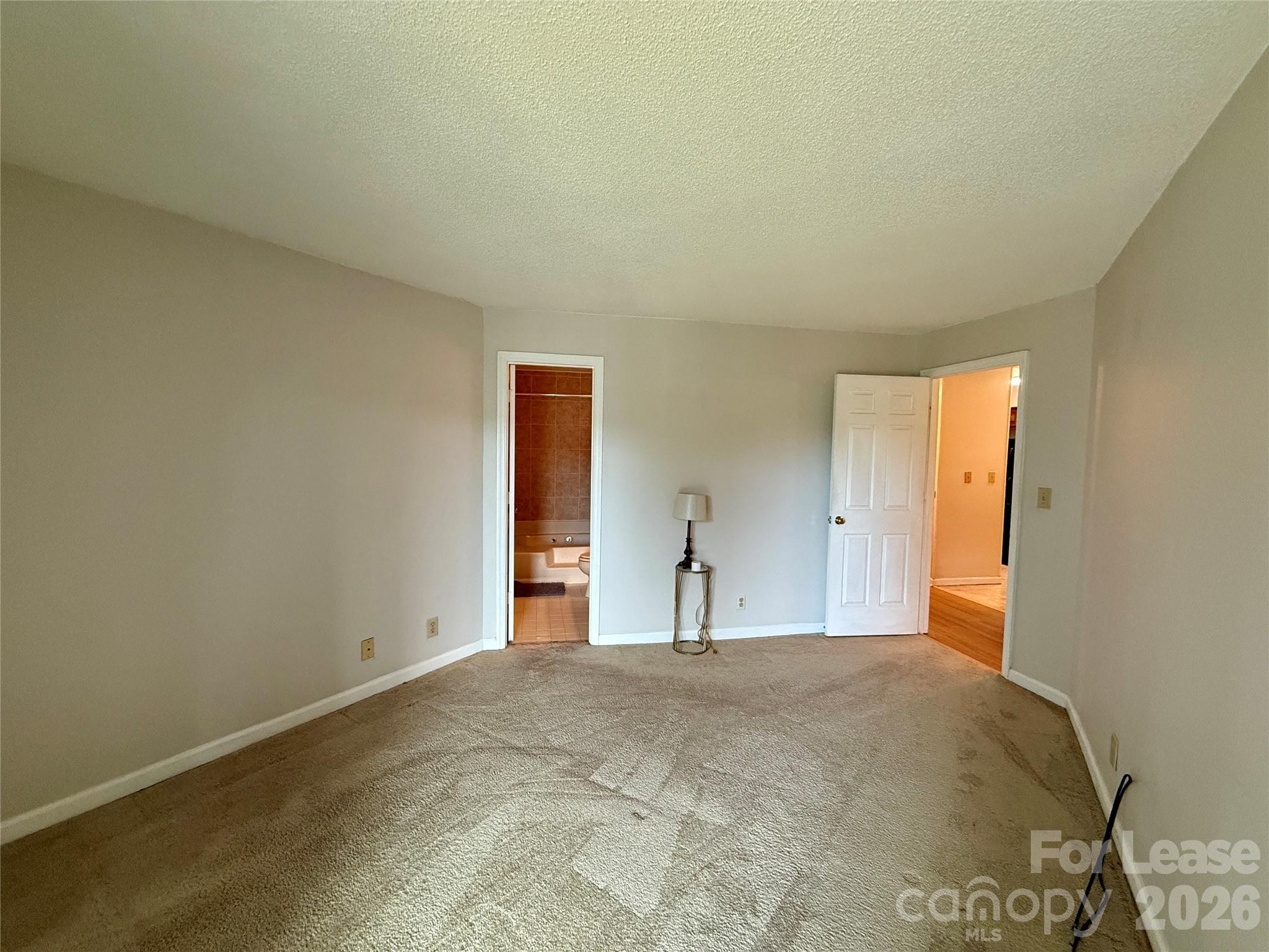 18809 Nautical Drive 204 Property Photo 18