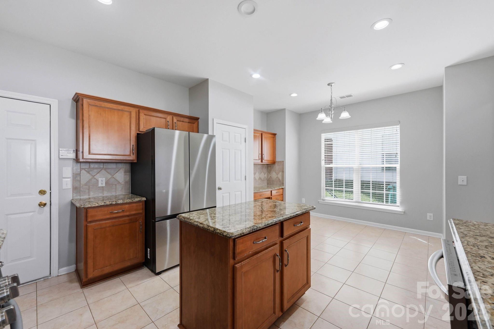 11239 Cypress View Drive Property Photo 6