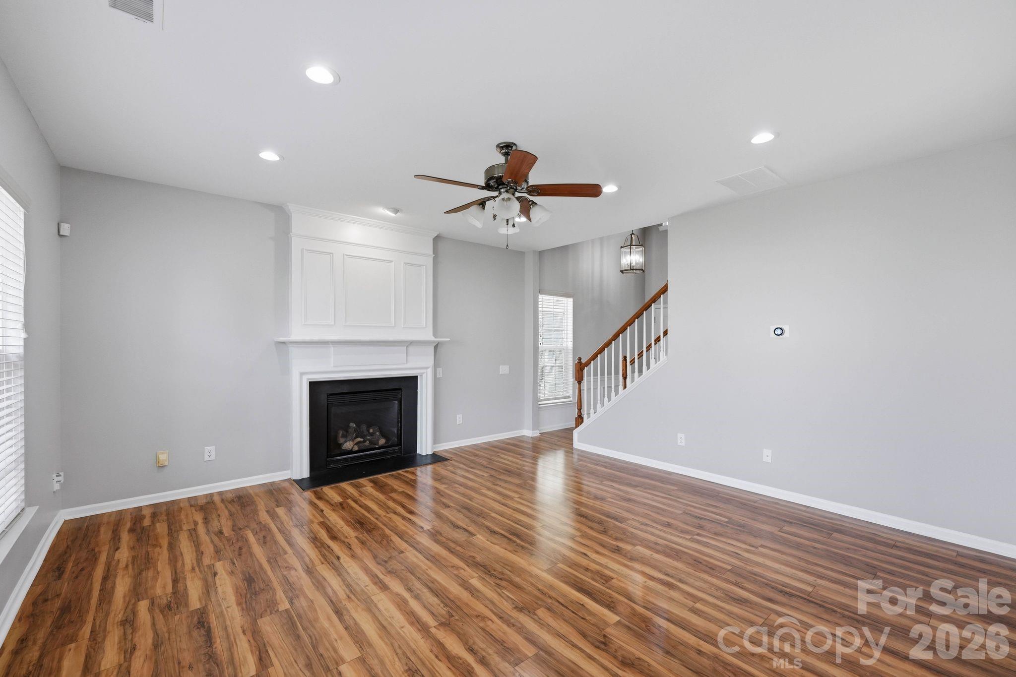 11239 Cypress View Drive Property Photo 10