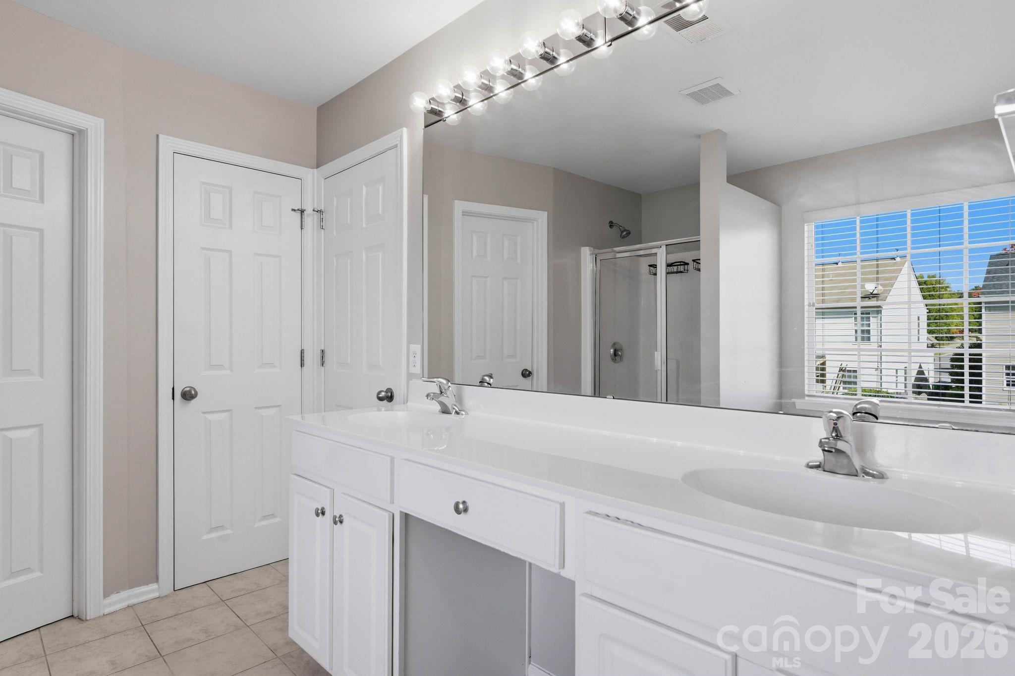11239 Cypress View Drive Property Photo 19