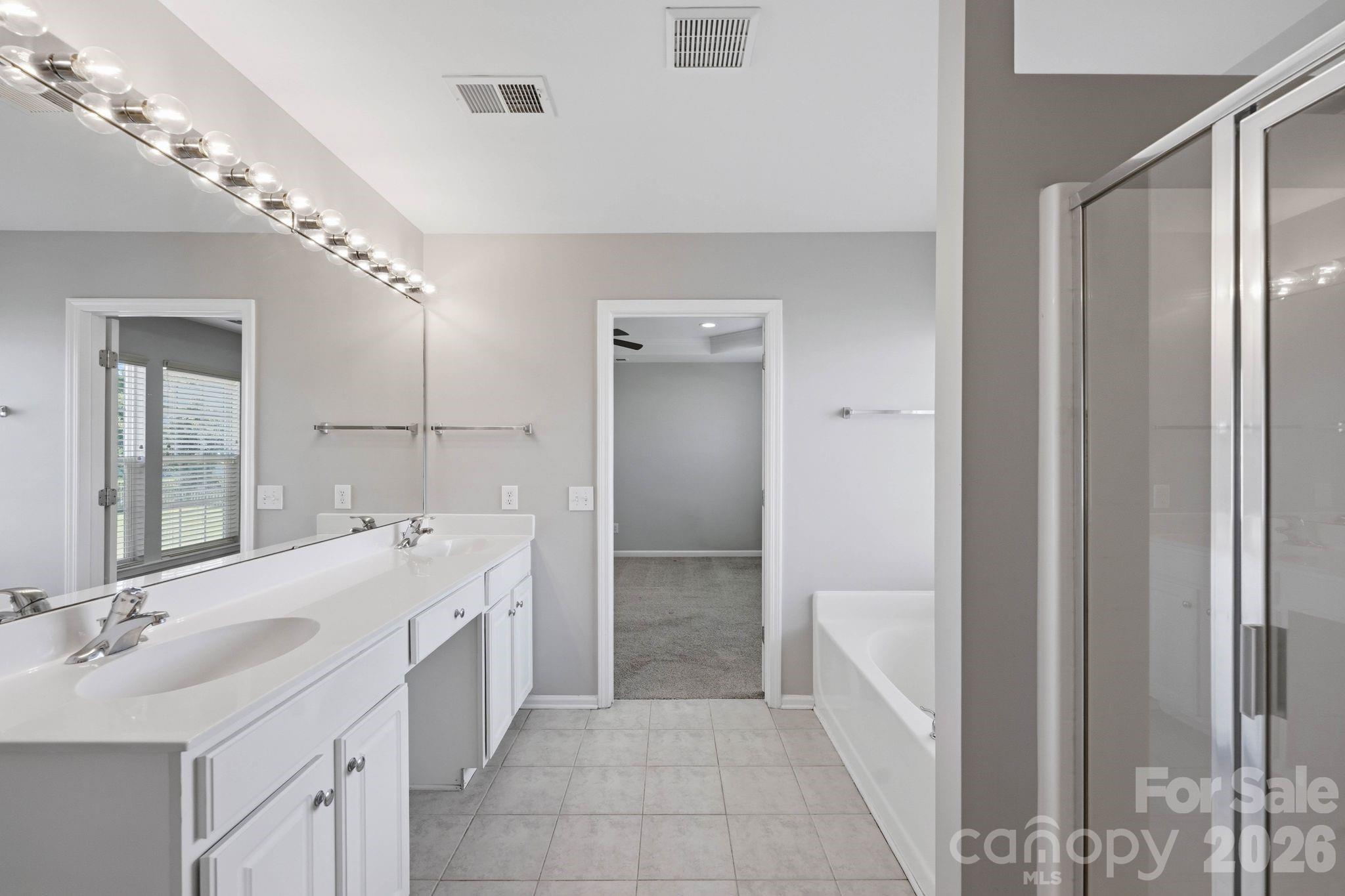 11239 Cypress View Drive Property Photo 21