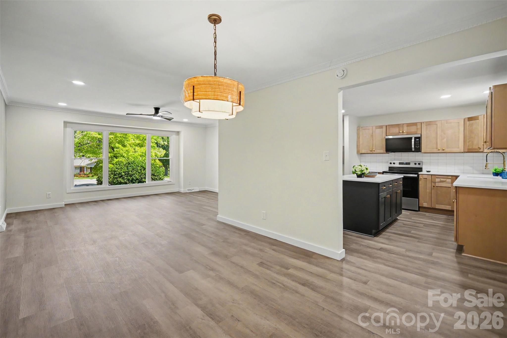 5324 Cheval Place Property Photo 3