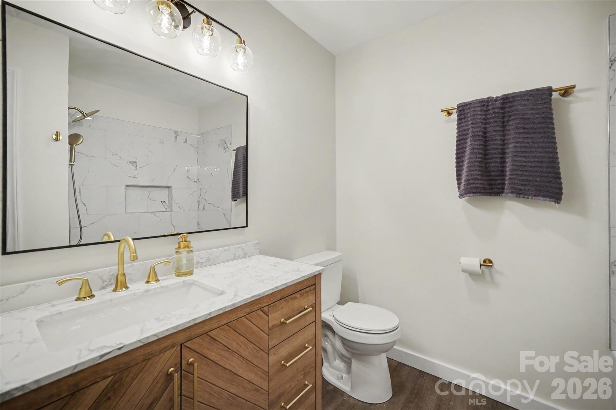 5324 Cheval Place Property Photo 9