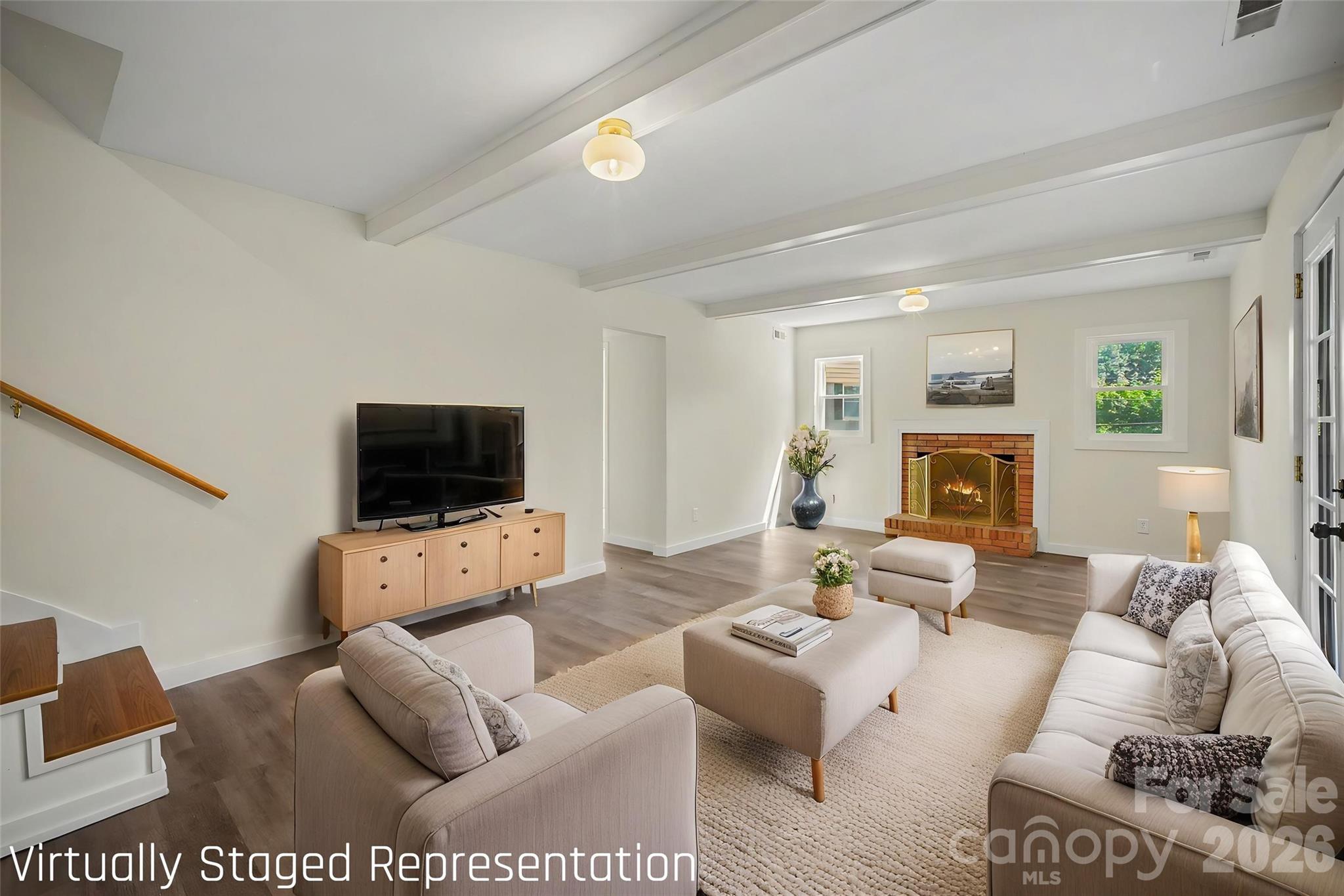 5324 Cheval Place Property Photo 11