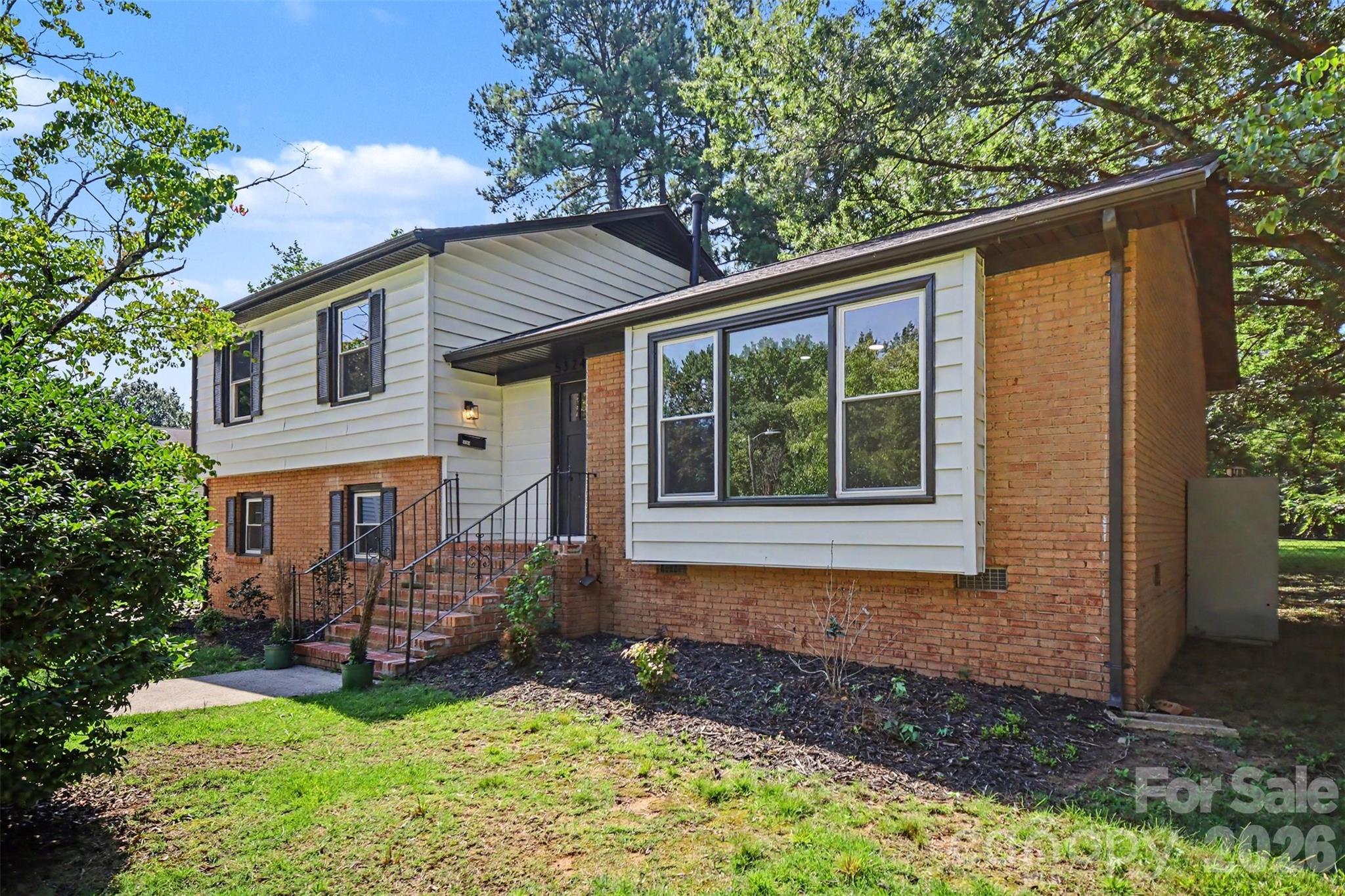 5324 Cheval Place Property Photo 19