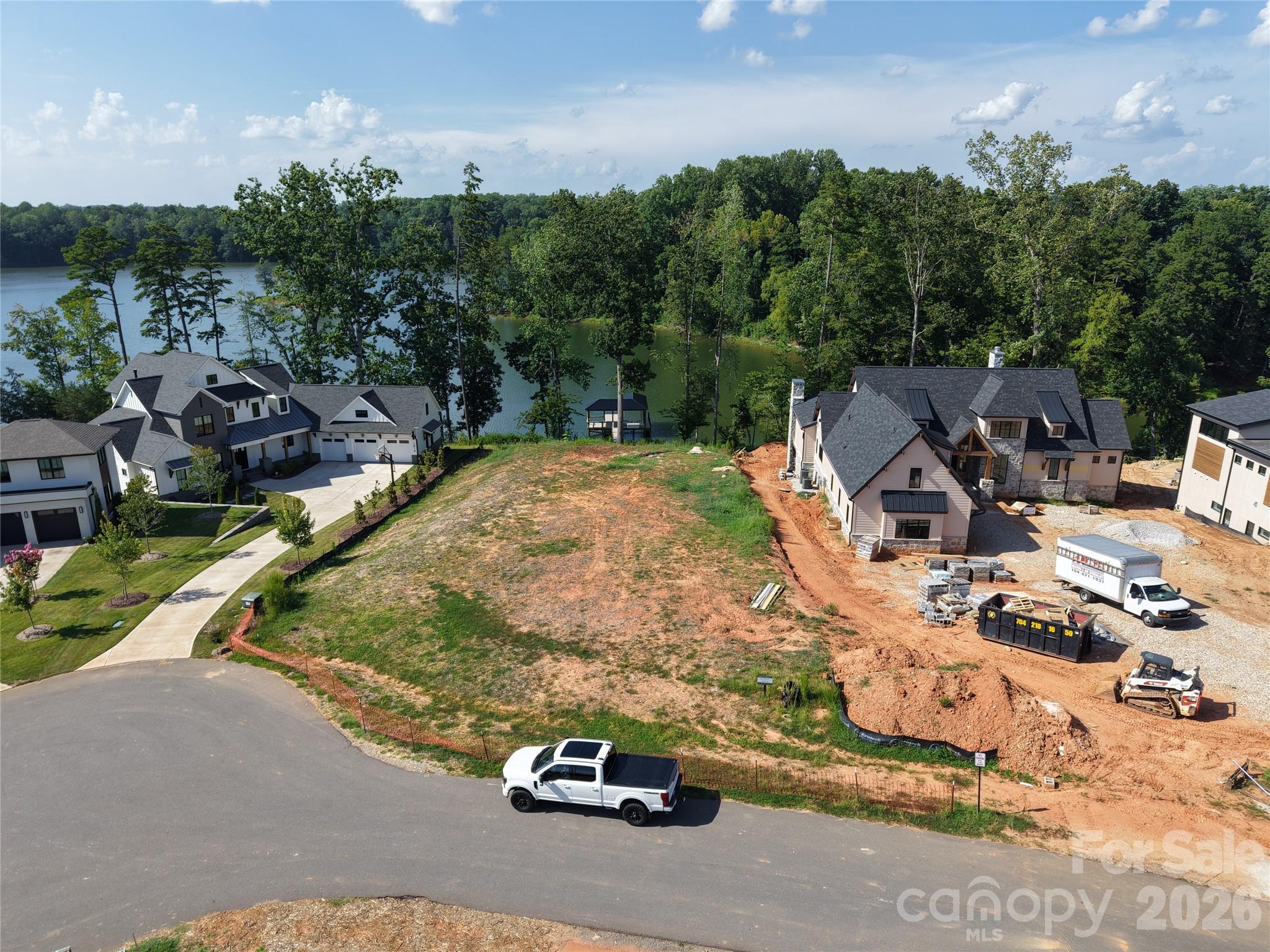 1012 Timberlake Point 8 Property Photo 4