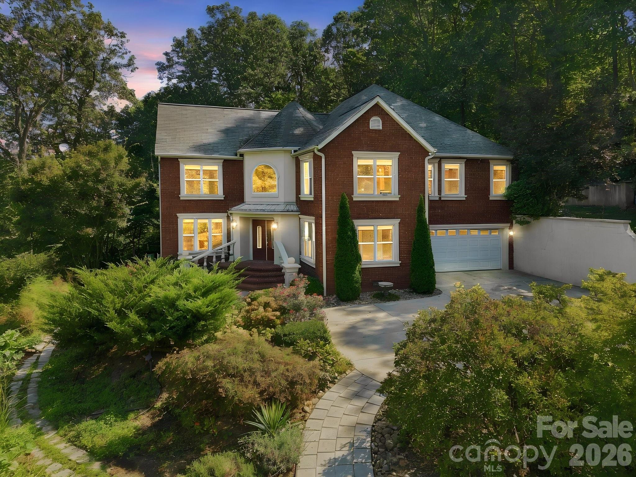 6 Kit Court Property Photo 3