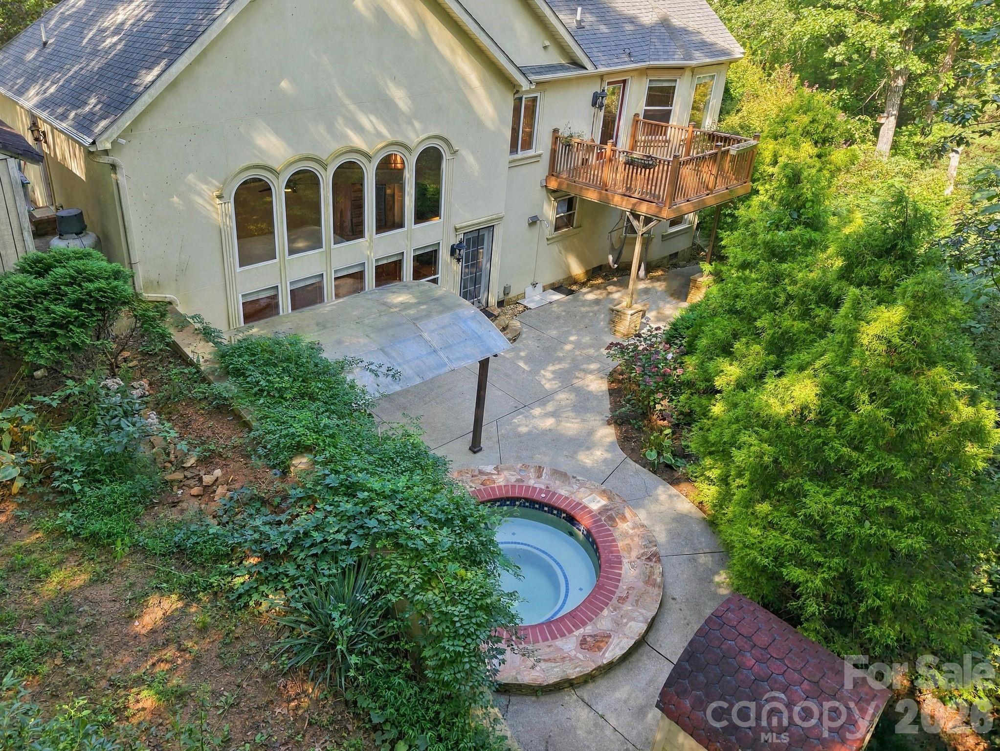 6 Kit Court Property Photo 41
