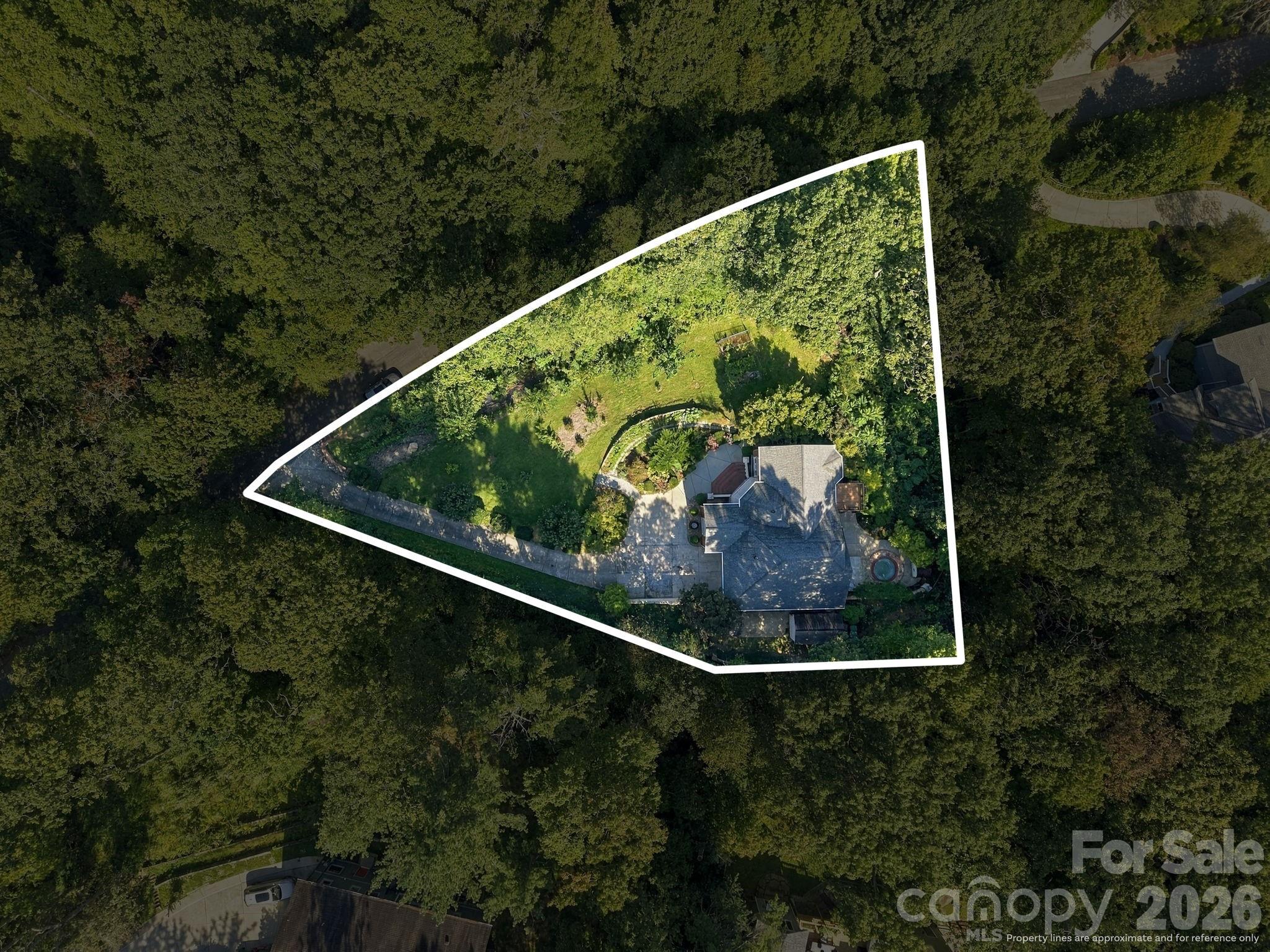 6 Kit Court Property Photo 45