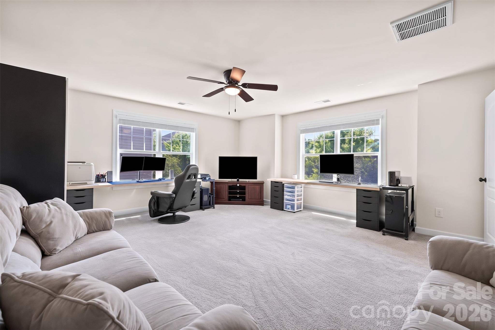 640 Maple Hill Drive Property Photo 17