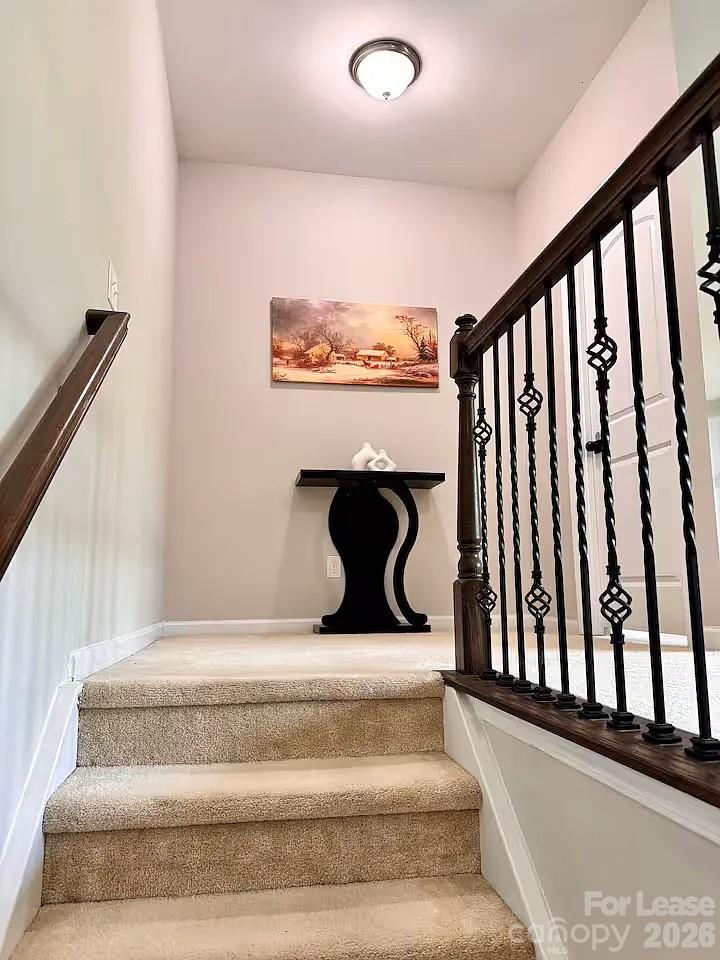 7070 Founders Way Property Photo 14