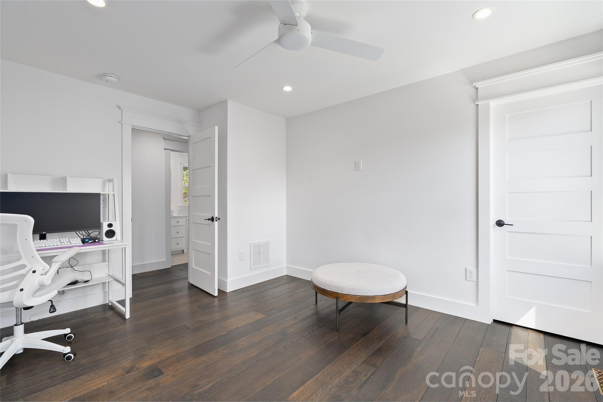 55 Acona Lane Property Photo 33