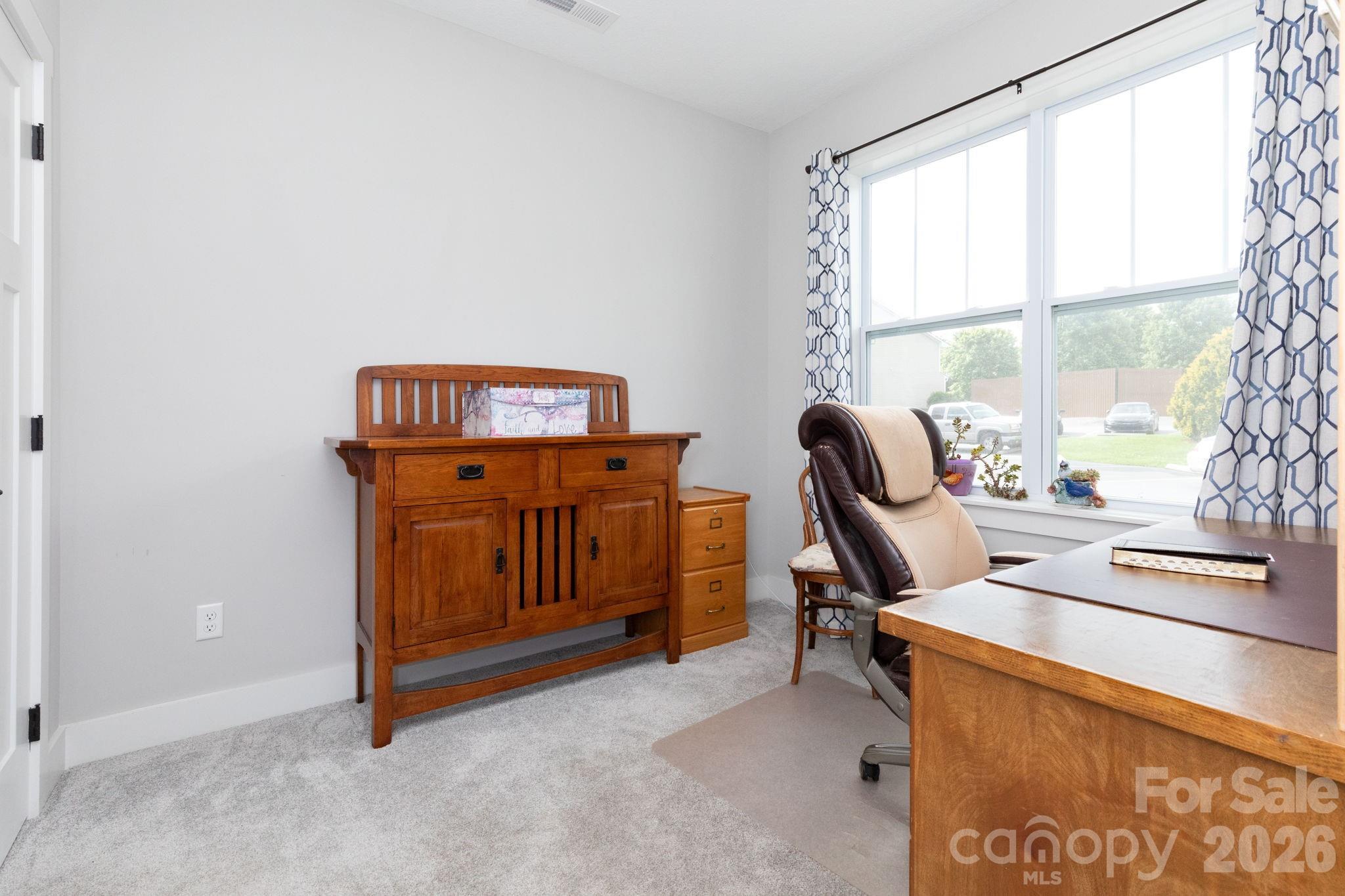 138 Foxden Drive 102 Property Photo 6